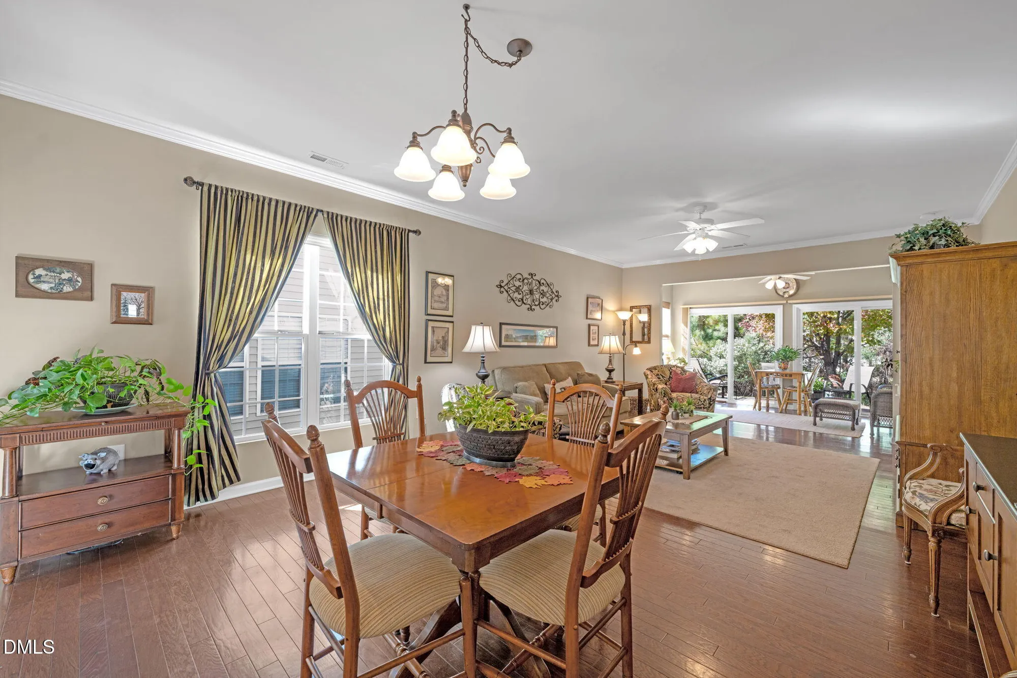 Property Slideshow image 8 of 41 | 335 bickerton ct, Cary, NC, 27519
