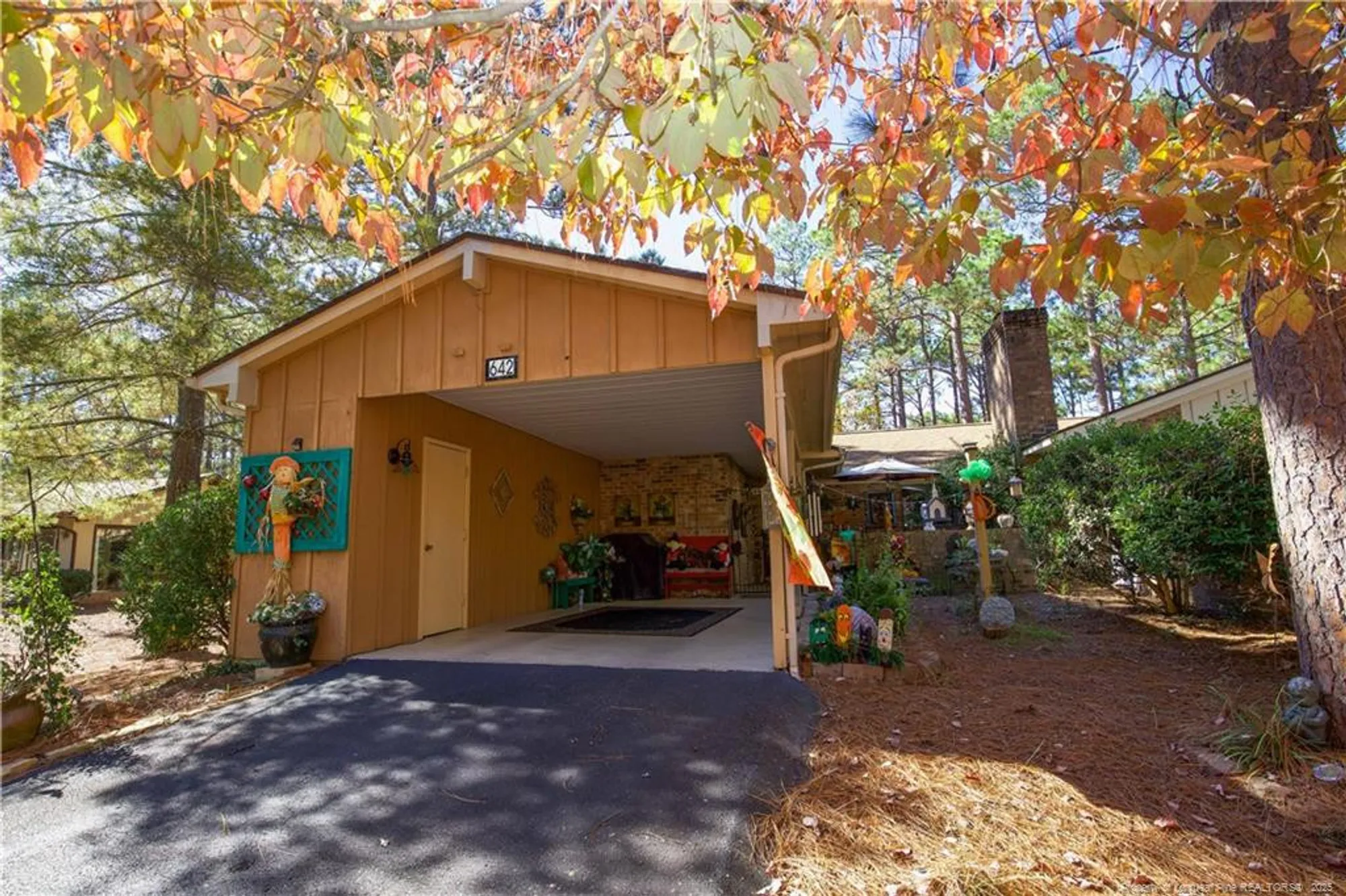 Property Slideshow image 2 of 50 | 642 redwood dr, Southern Pines, NC, 28387