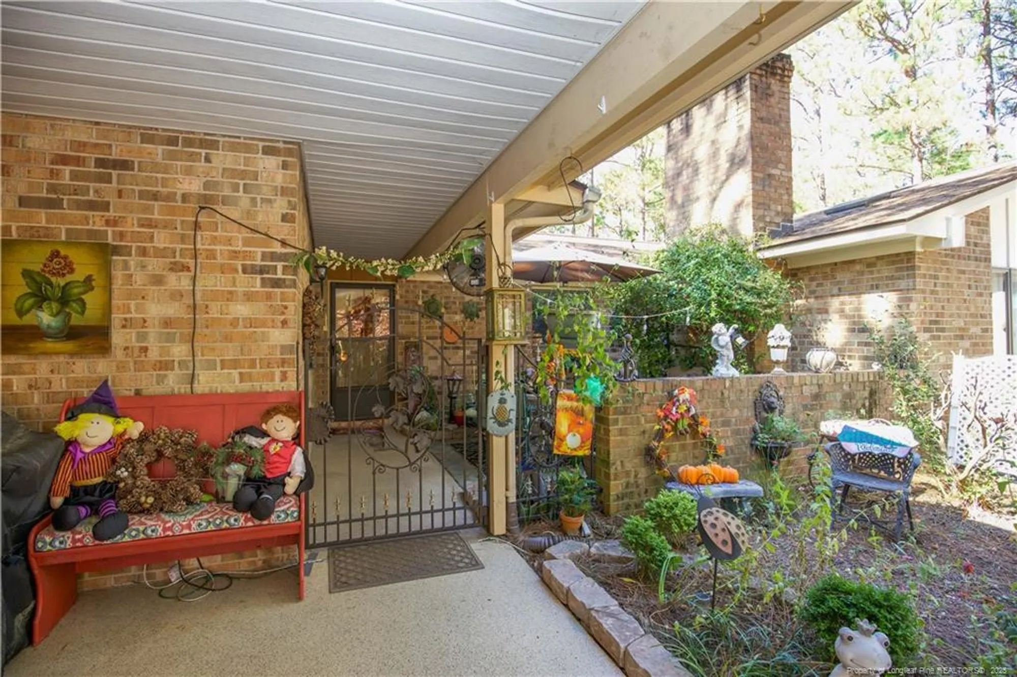 Property Slideshow image 4 of 50 | 642 redwood dr, Southern Pines, NC, 28387