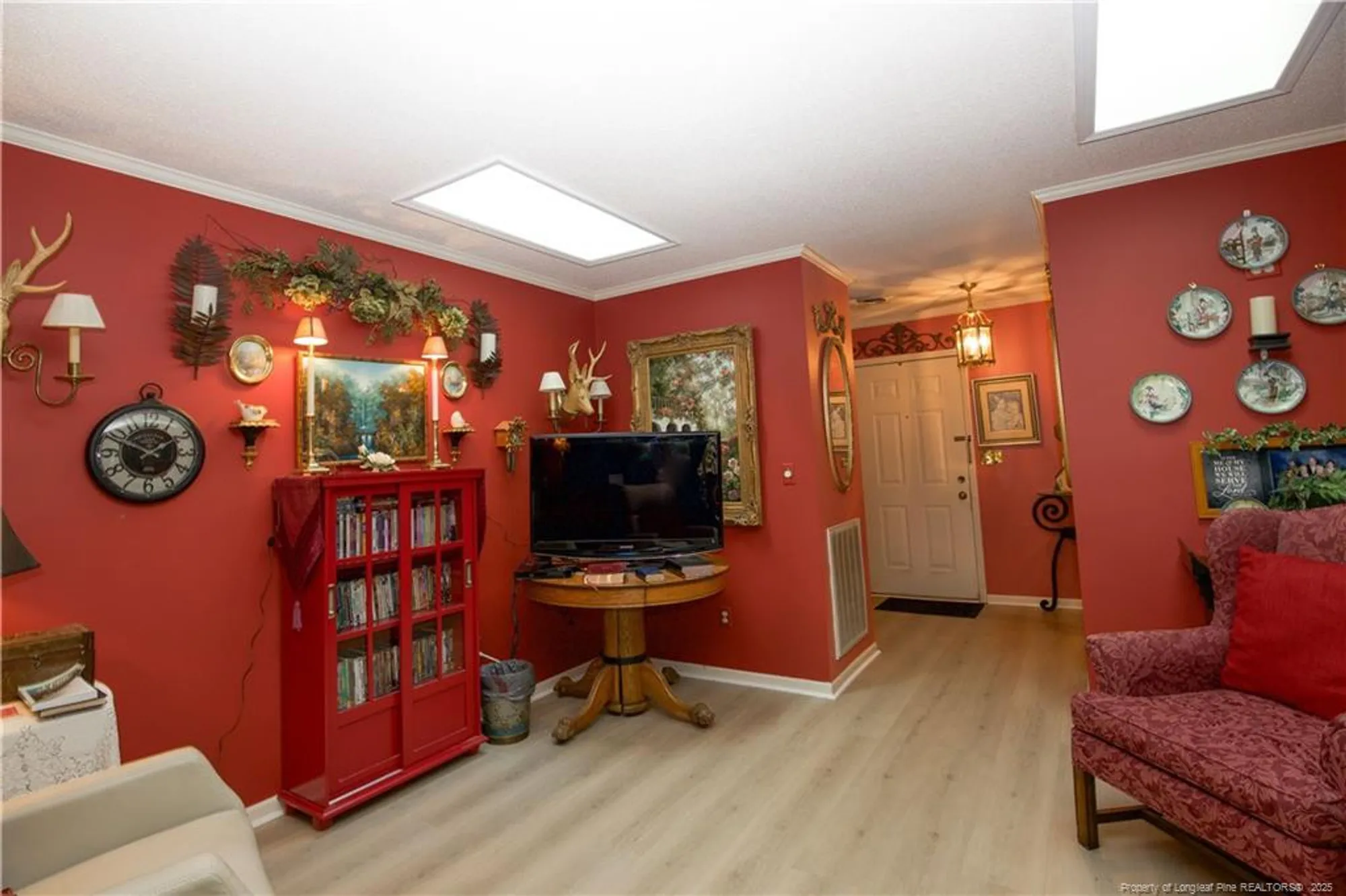 Property Slideshow image 9 of 50 | 642 redwood dr, Southern Pines, NC, 28387