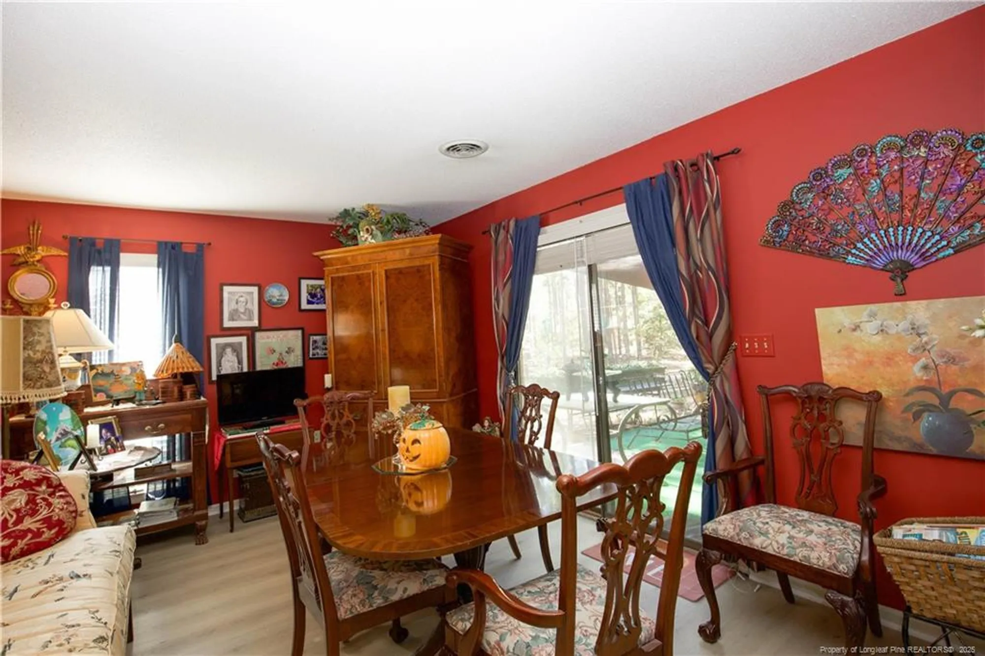 Property Slideshow image 14 of 50 | 642 redwood dr, Southern Pines, NC, 28387