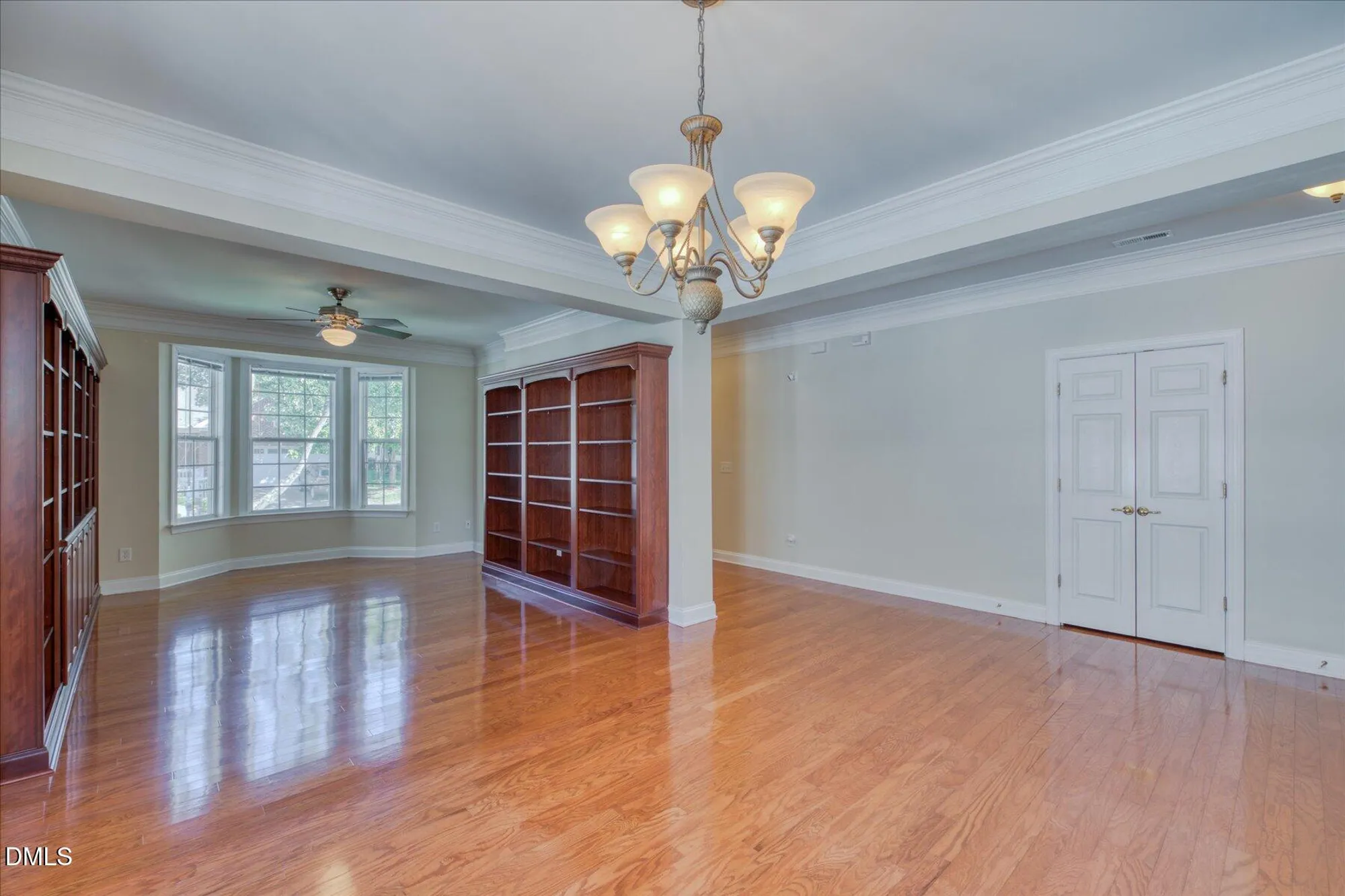 Property Slideshow image 7 of 47 | 502 quaker dell ln, Cary, NC, 27519