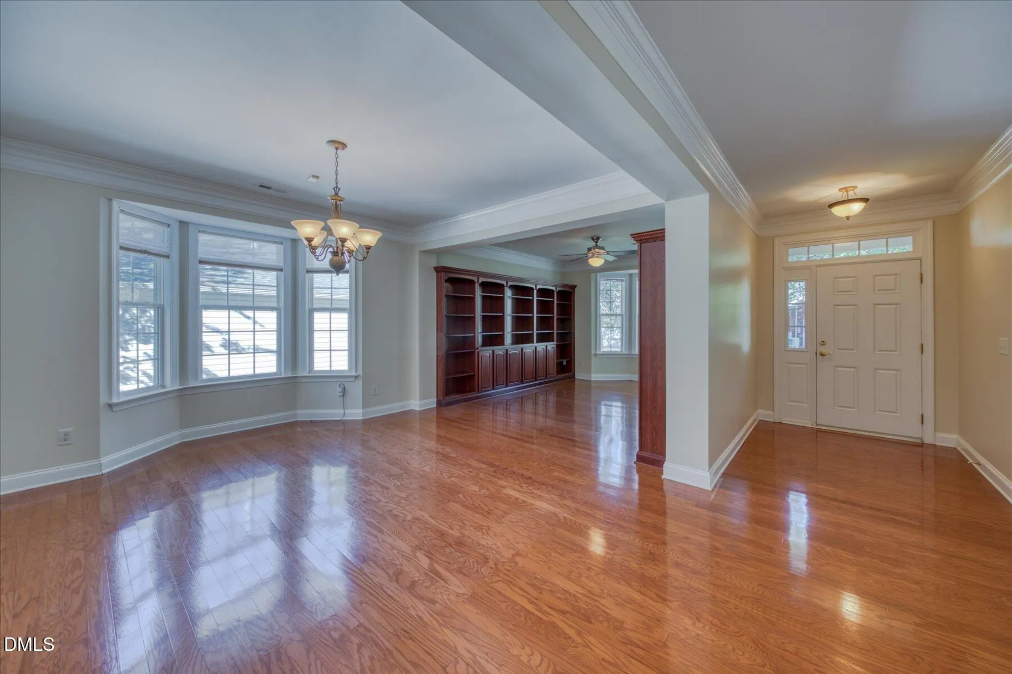 Property Slideshow image 4 of 47 | 502 quaker dell ln, Cary, NC, 27519