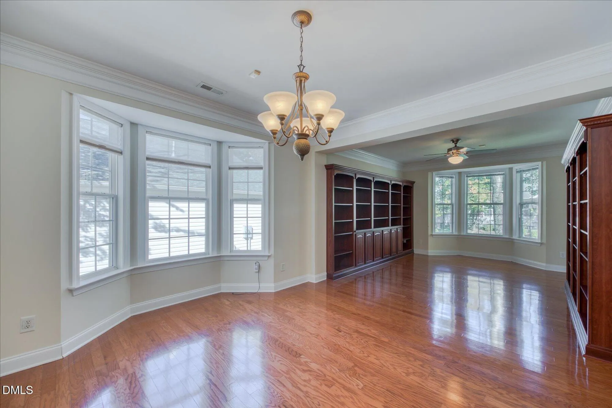 Property Slideshow image 5 of 47 | 502 quaker dell ln, Cary, NC, 27519