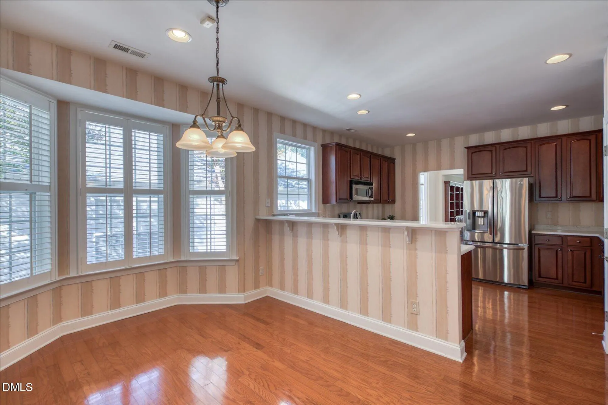 Property Slideshow image 16 of 47 | 502 quaker dell ln, Cary, NC, 27519