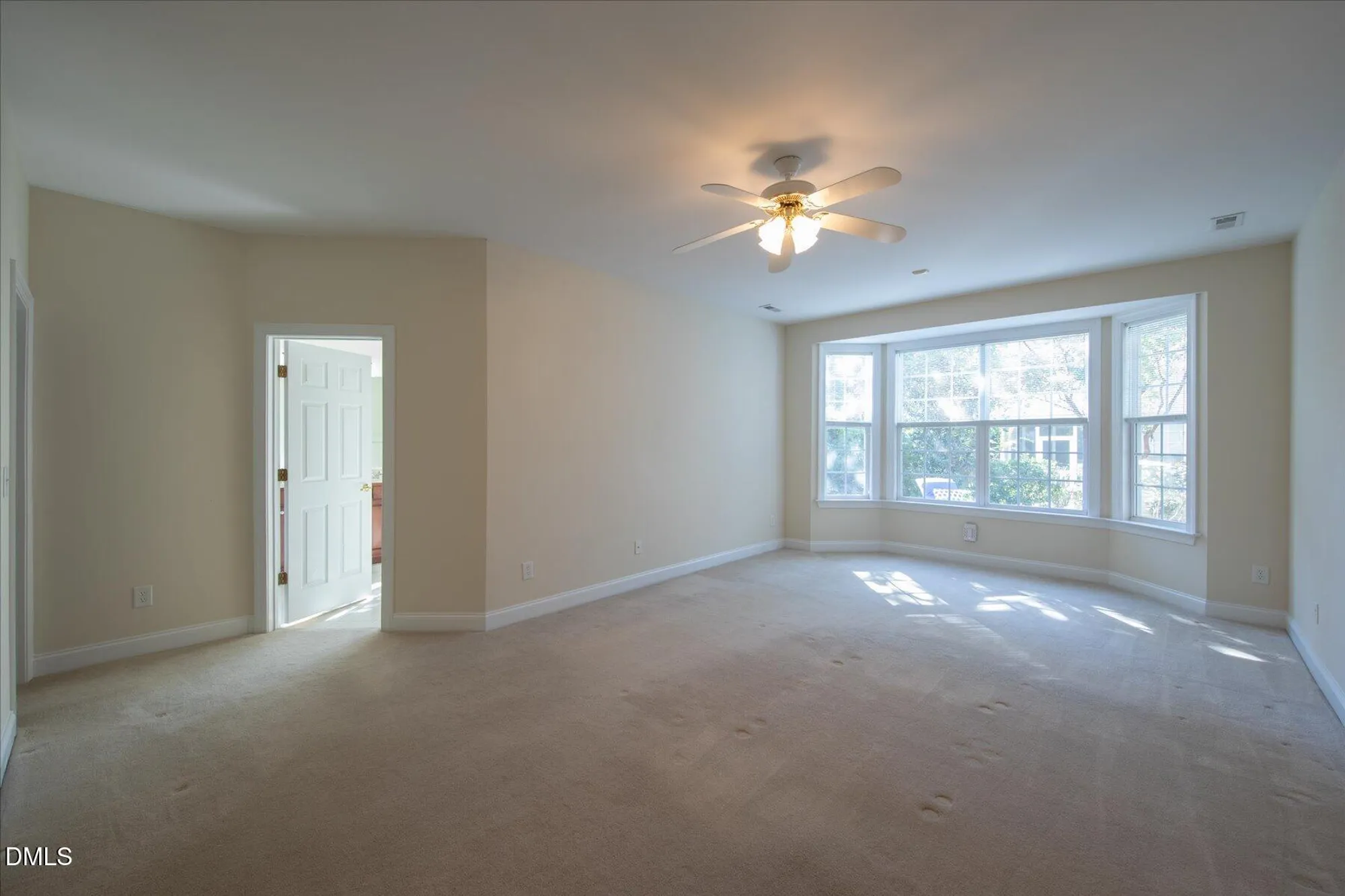 Property Slideshow image 26 of 47 | 502 quaker dell ln, Cary, NC, 27519