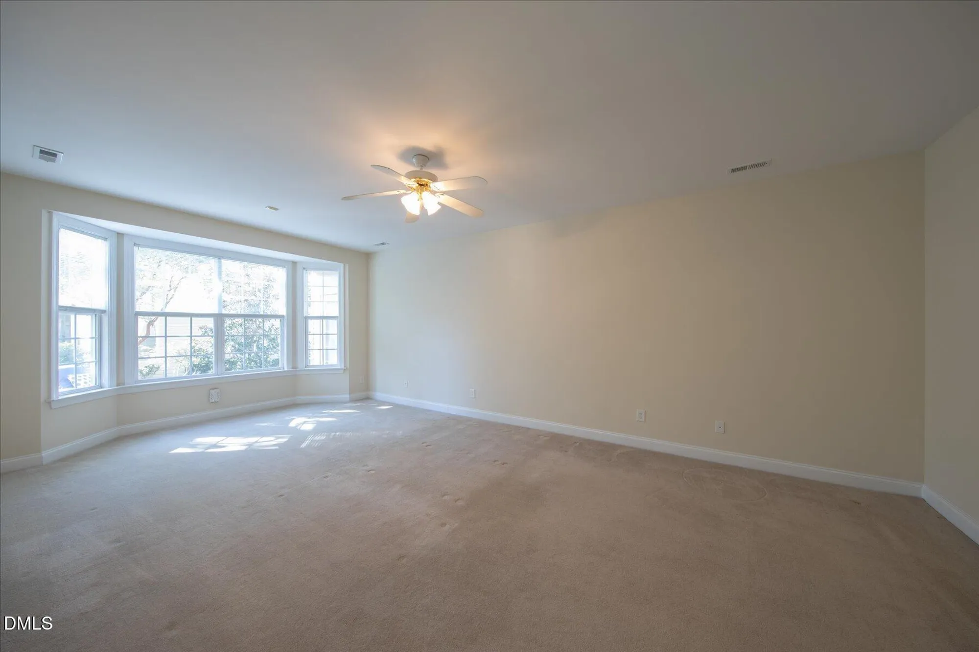 Property Slideshow image 27 of 47 | 502 quaker dell ln, Cary, NC, 27519