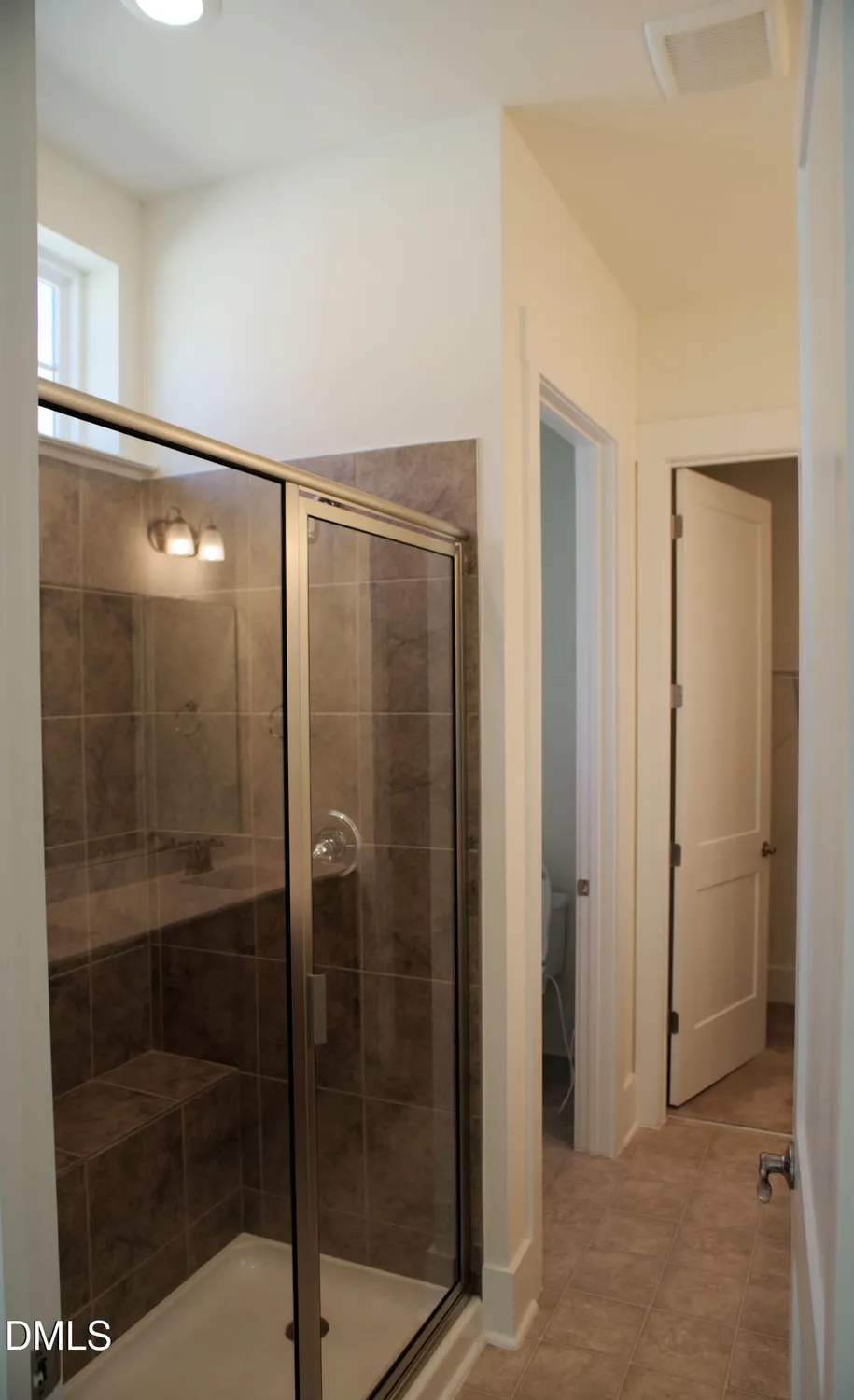 Property Slideshow image 14 of 17 | 73 lighthaven ln, Clayton, NC, 27527