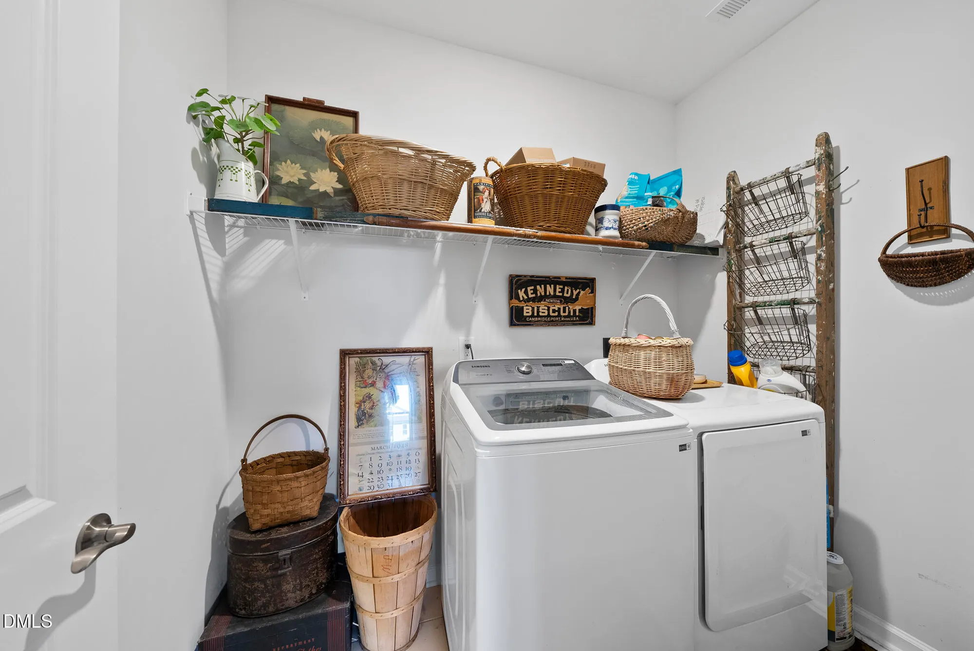 Property Slideshow image 14 of 23 | 717 churton pl, Cary, NC, 27518