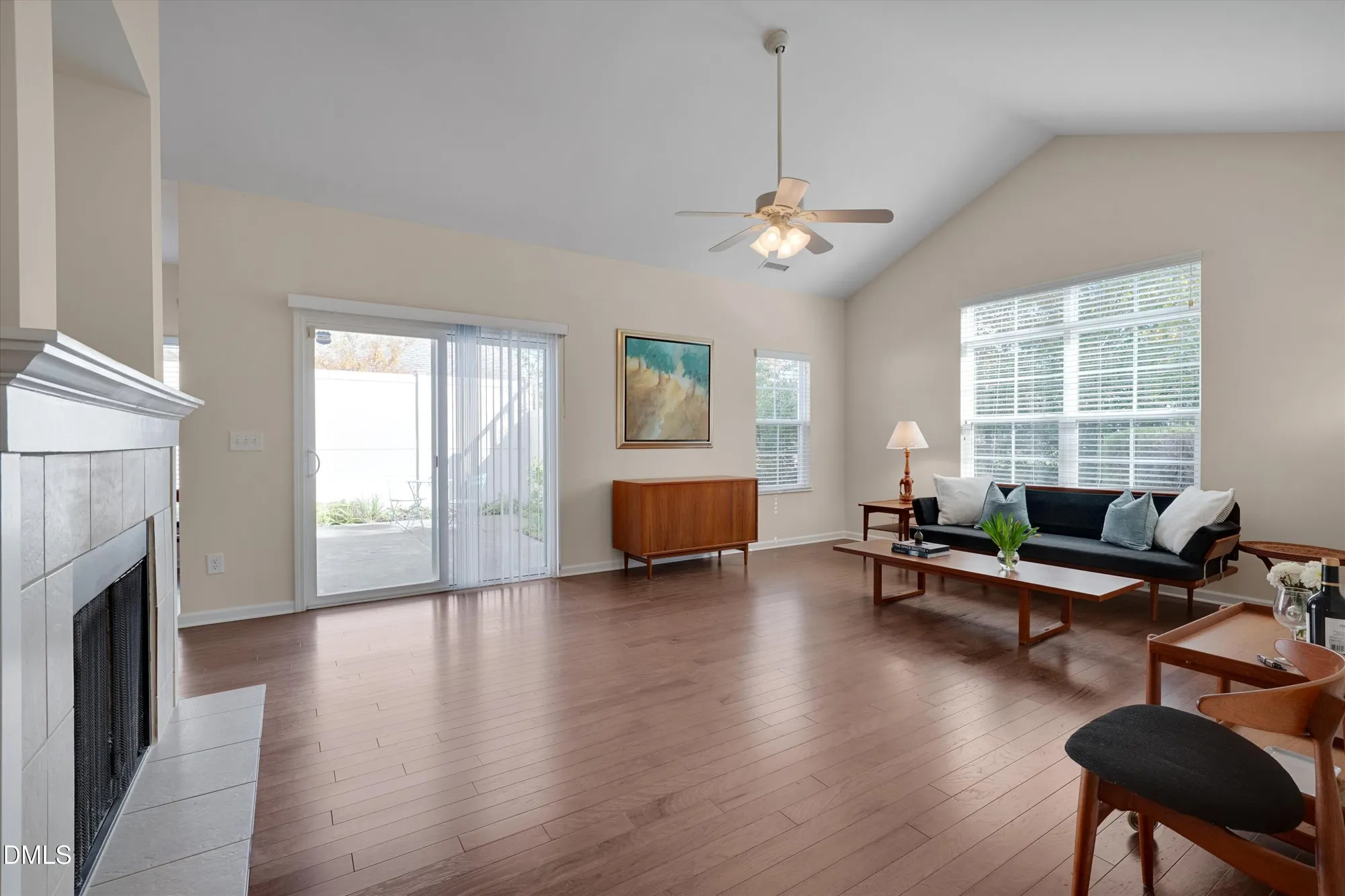 Property Slideshow image 3 of 29 | 5129 niagra dr, Chapel Hill, NC, 27517