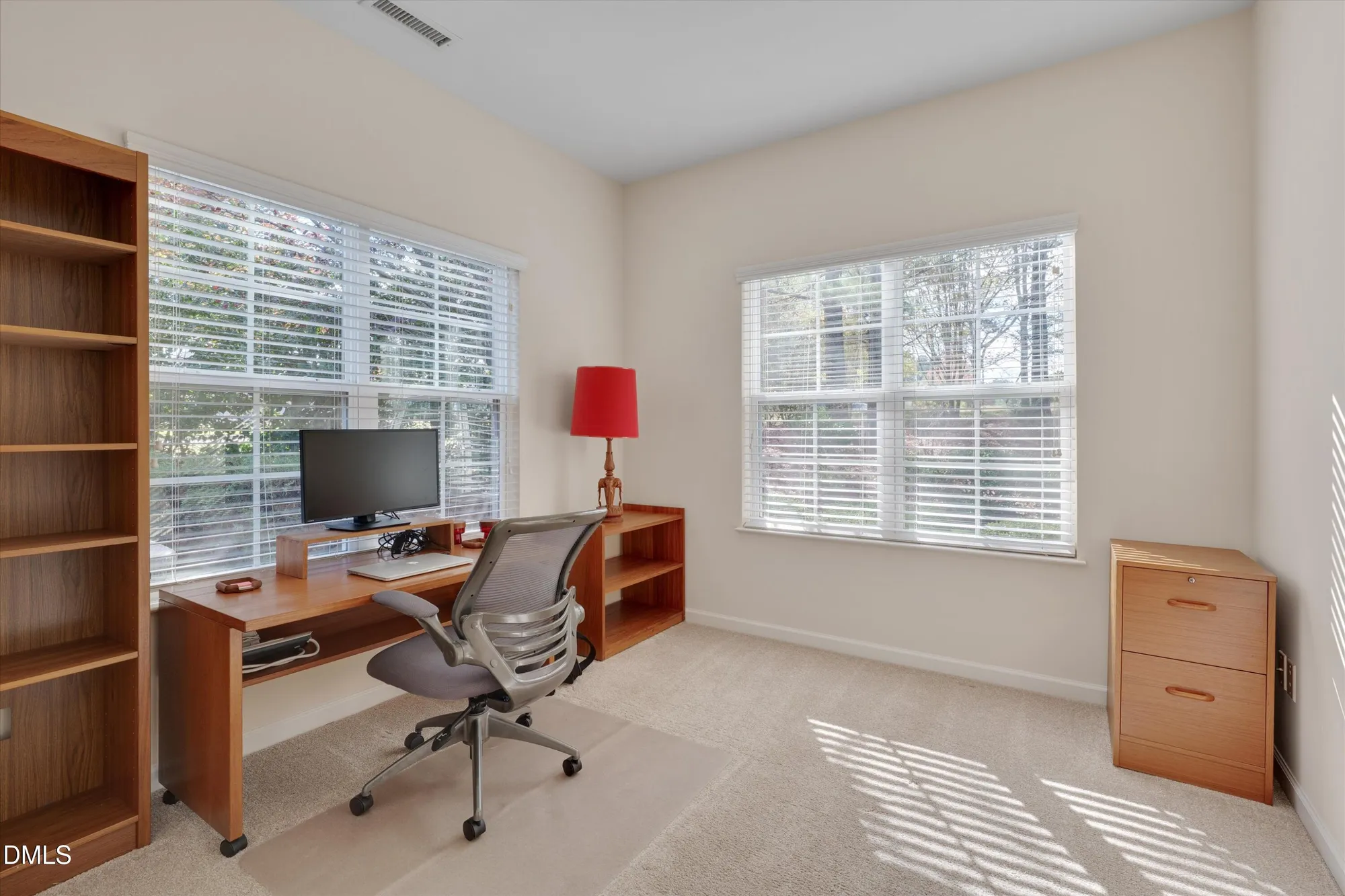 Property Slideshow image 7 of 29 | 5129 niagra dr, Chapel Hill, NC, 27517