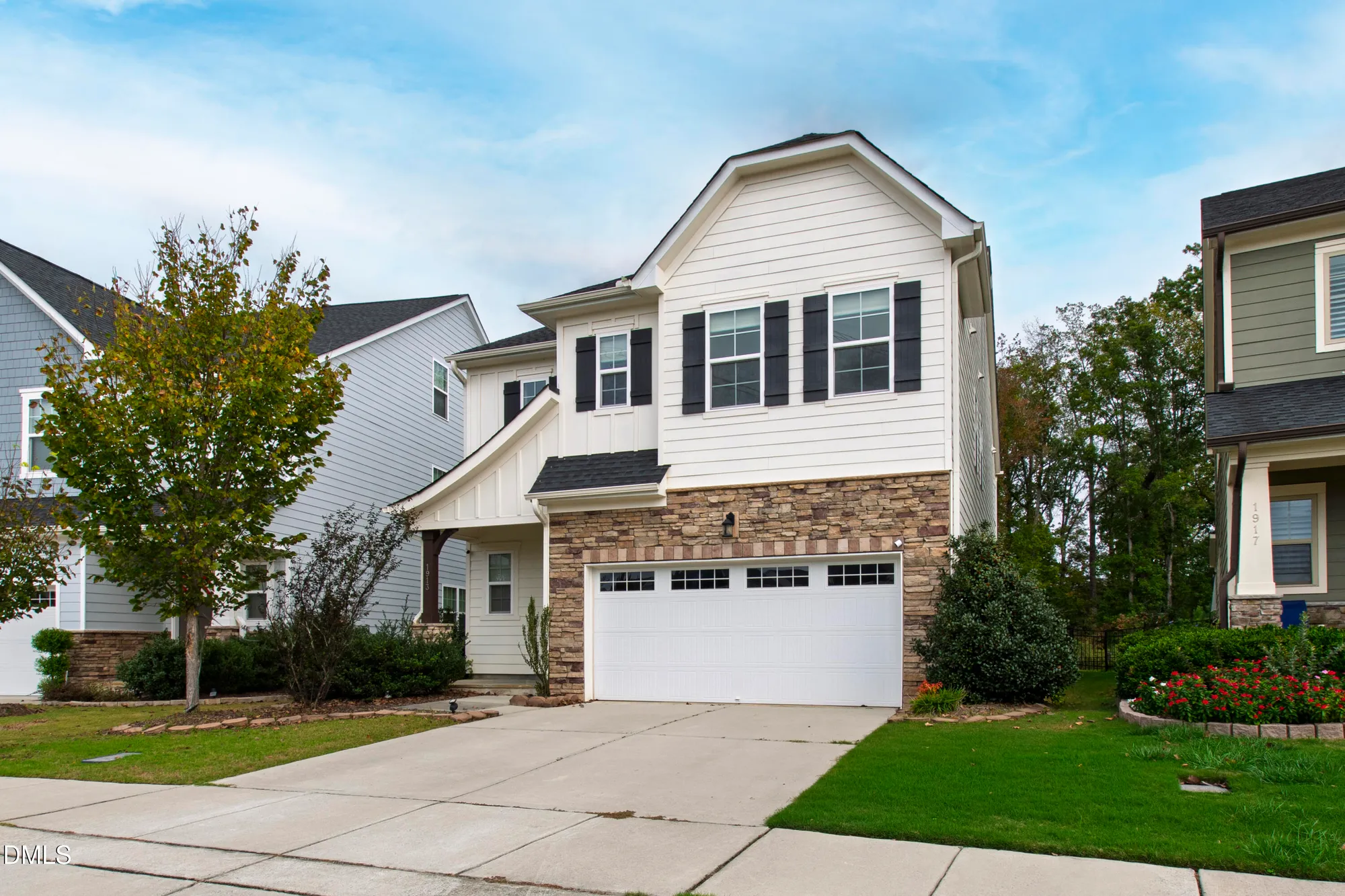 Property Slideshow image 16 of 20 | 1913 stanlake dr, Apex, NC, 27502