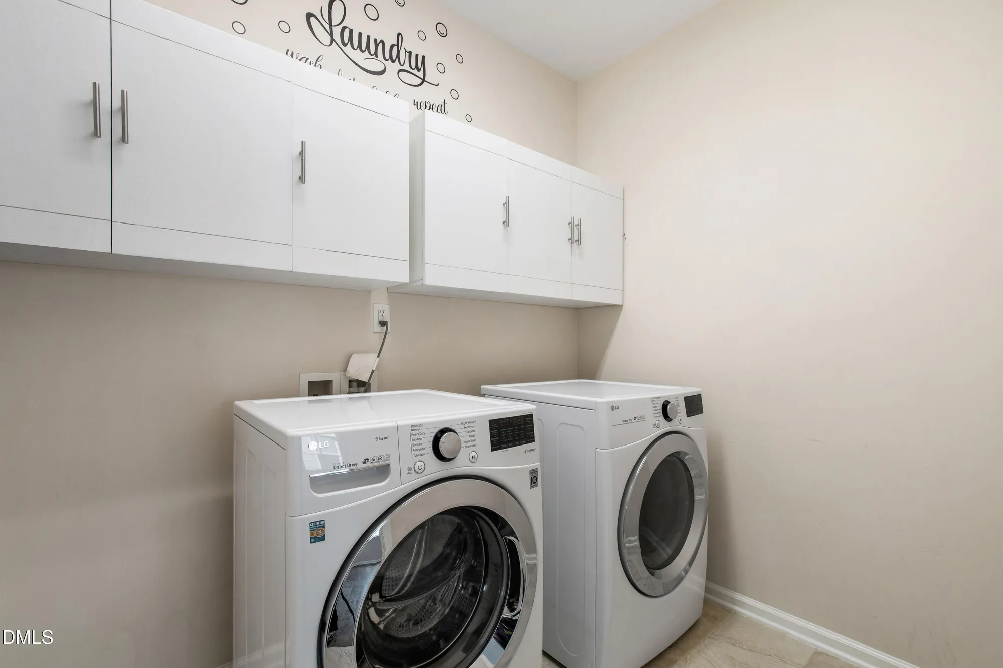 Property Slideshow image 11 of 20 | 1913 stanlake dr, Apex, NC, 27502