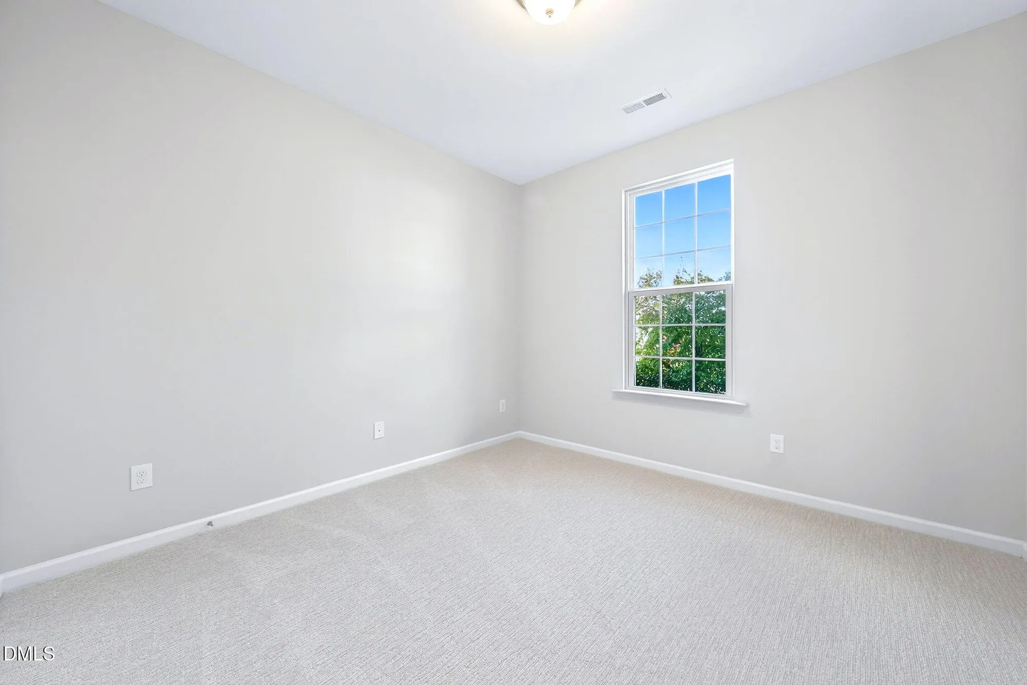 Property Slideshow image 6 of 49 | 1013 cadence ln, Durham, NC, 27703