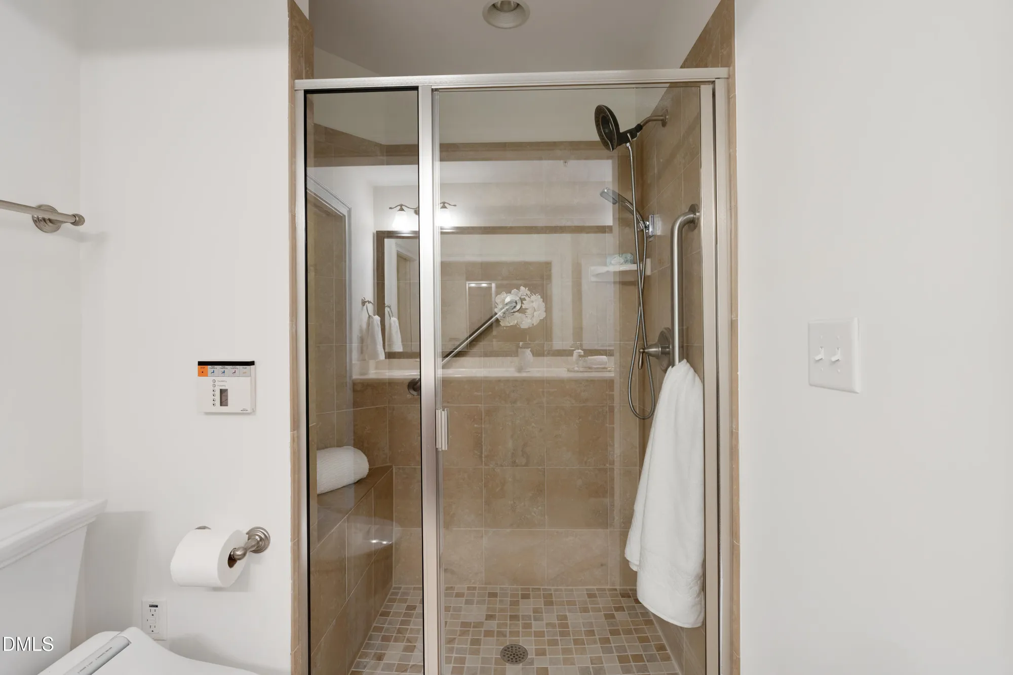 Property Slideshow image 20 of 40 | 1480 orchard villas ave, Apex, NC, 27502