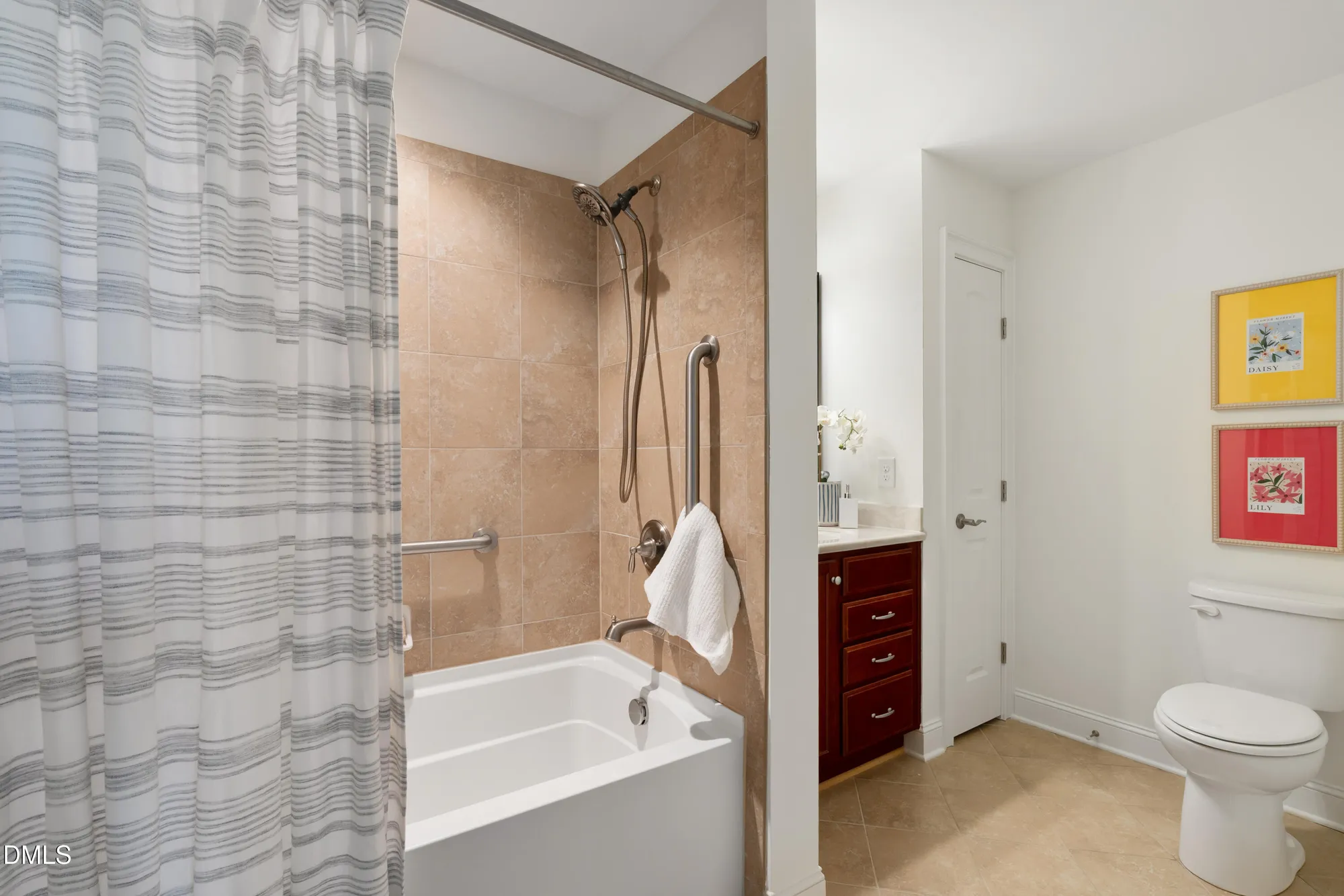 Property Slideshow image 23 of 40 | 1480 orchard villas ave, Apex, NC, 27502