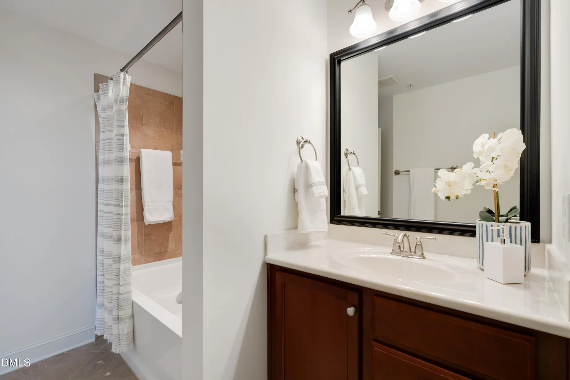 Property Slideshow image 25 of 40 | 1480 orchard villas ave, Apex, NC, 27502