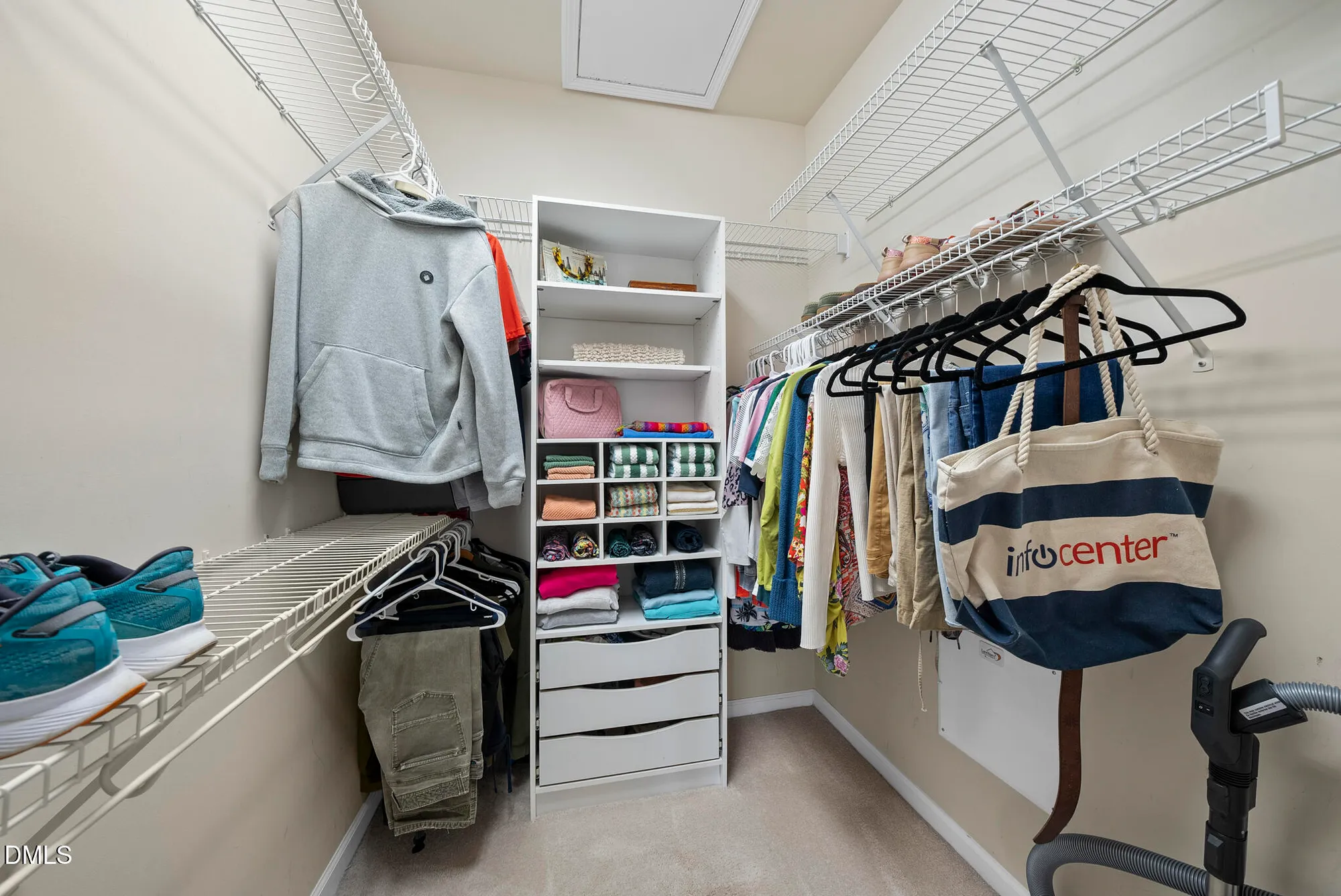 Property Slideshow image 19 of 46 | 105 brookesby ct, Cary, NC, 27519