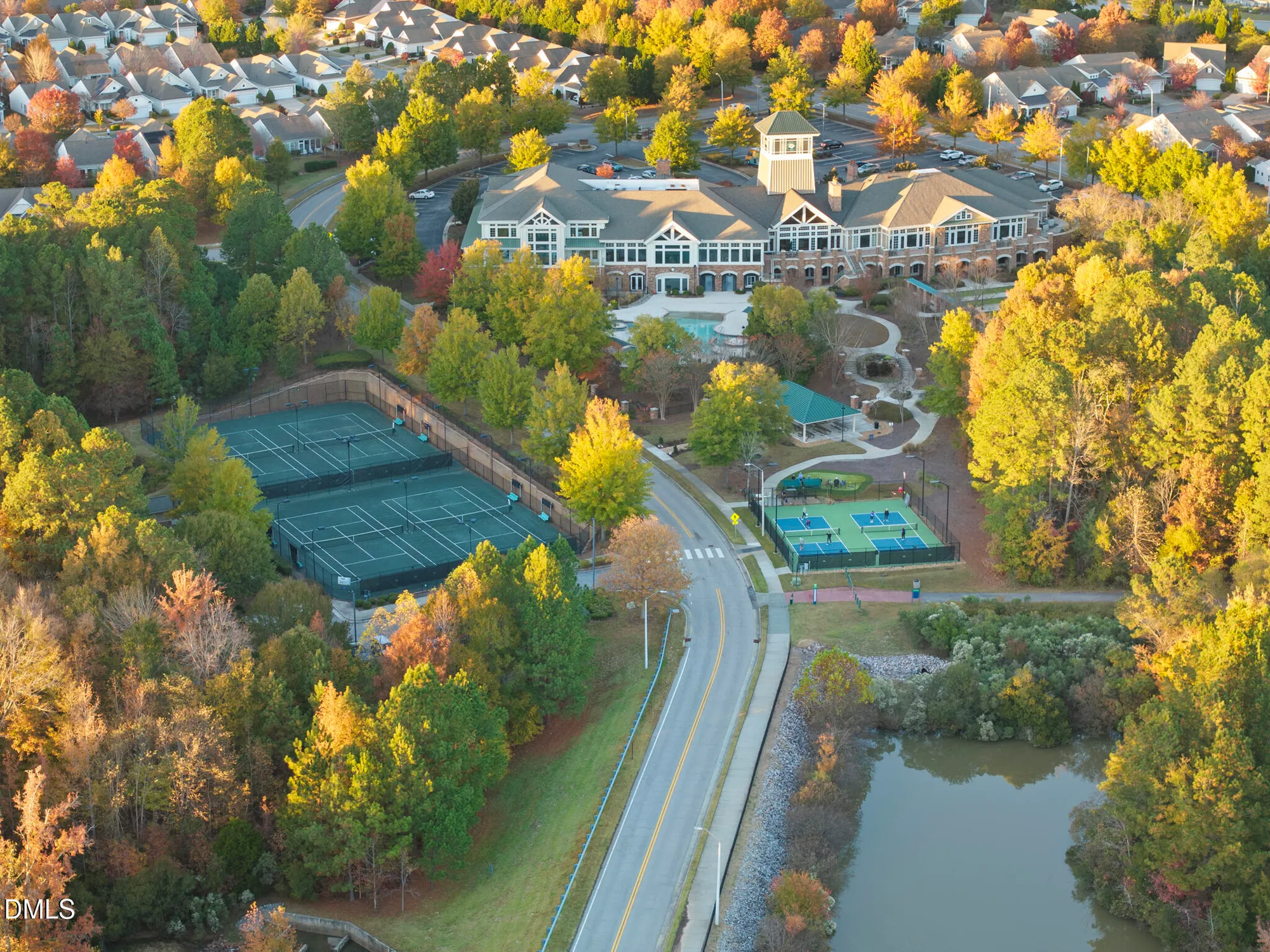 Property Slideshow image 32 of 46 | 105 brookesby ct, Cary, NC, 27519