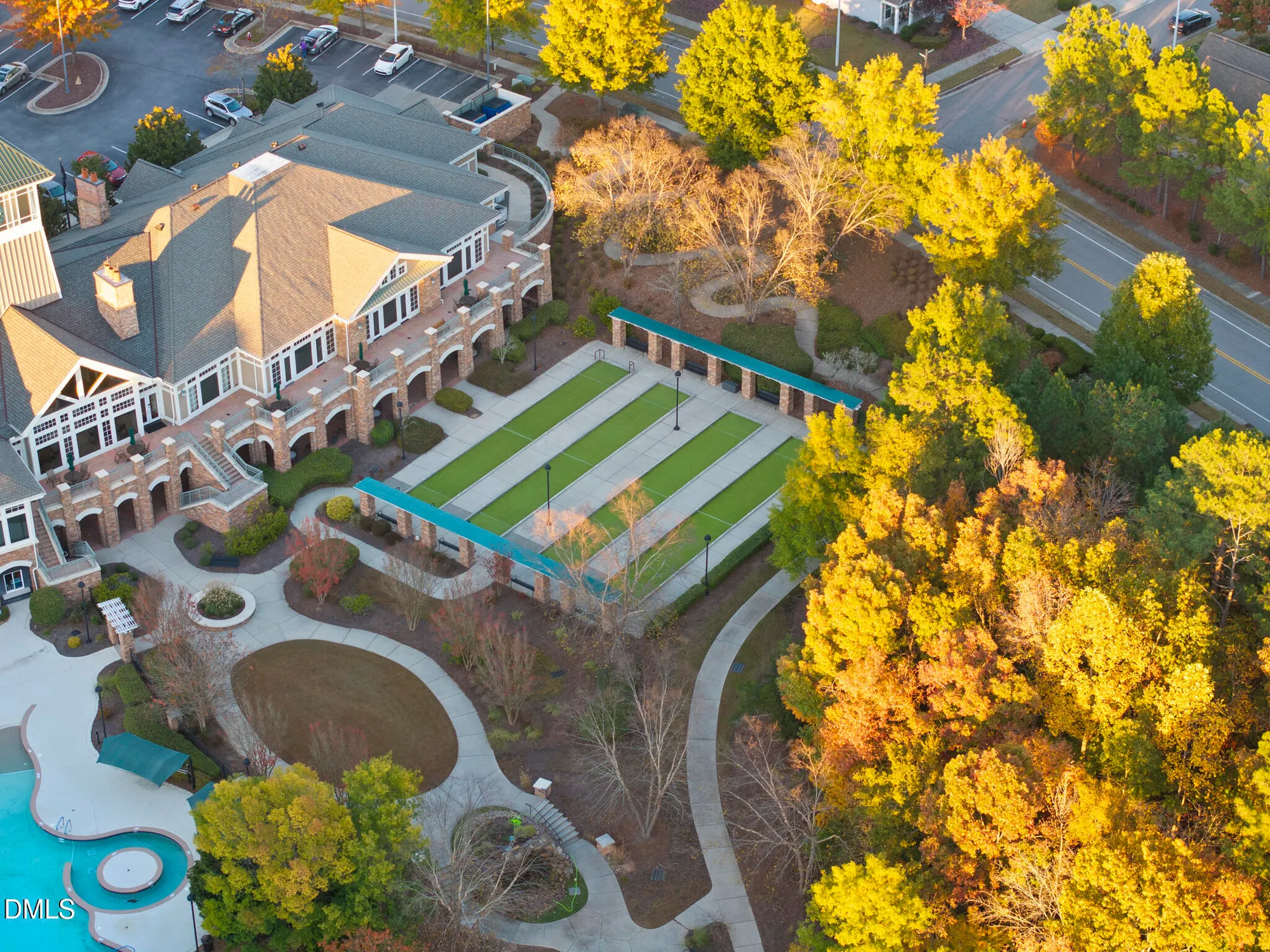 Property Slideshow image 34 of 46 | 105 brookesby ct, Cary, NC, 27519