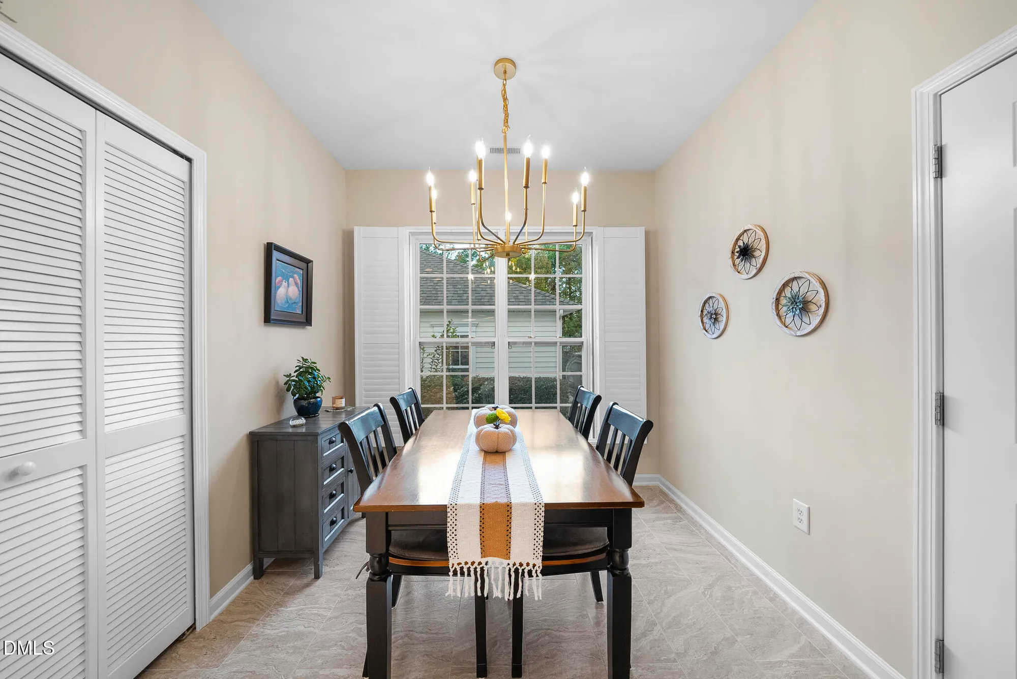 Property Slideshow image 12 of 46 | 105 brookesby ct, Cary, NC, 27519