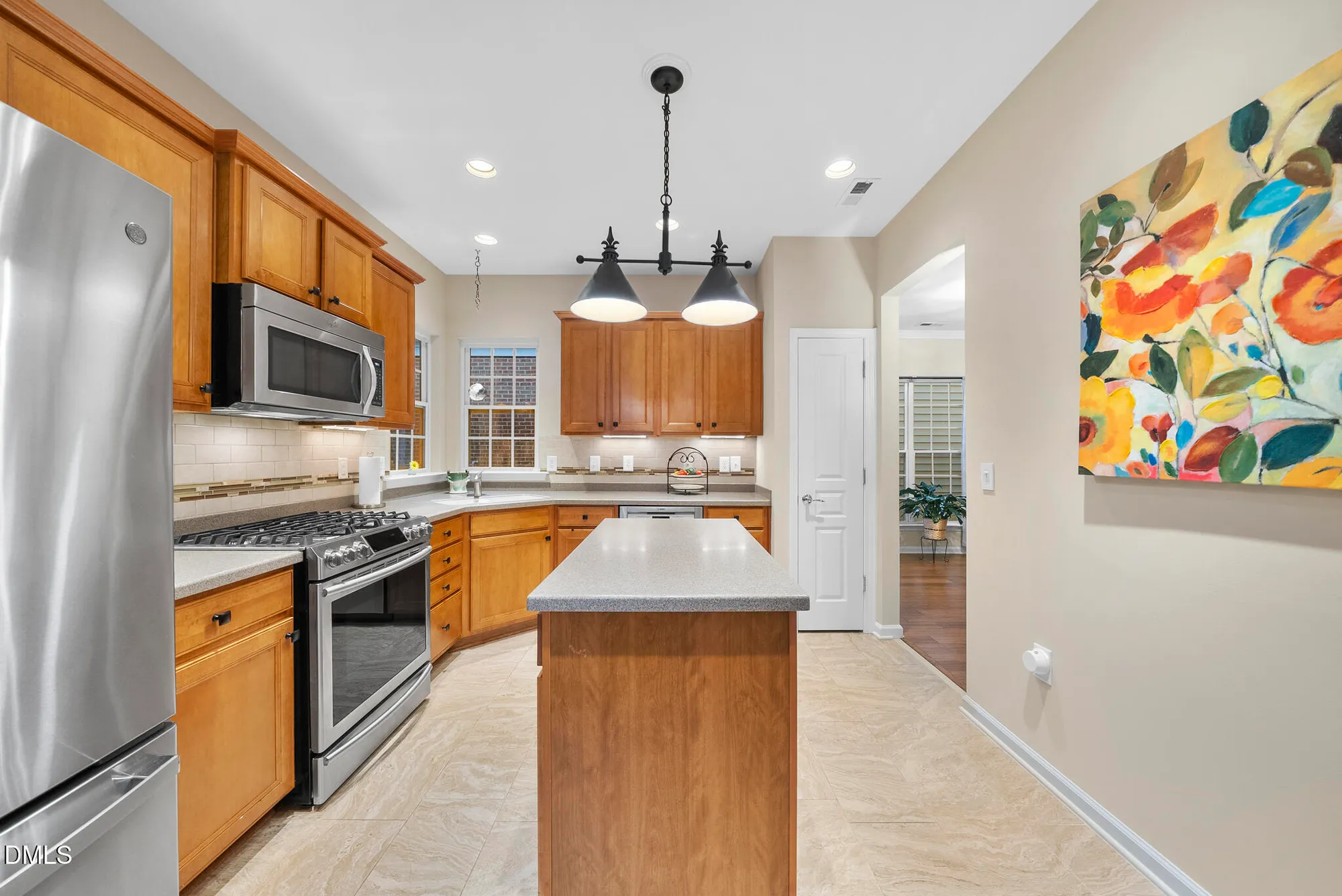 Property Slideshow image 13 of 46 | 105 brookesby ct, Cary, NC, 27519