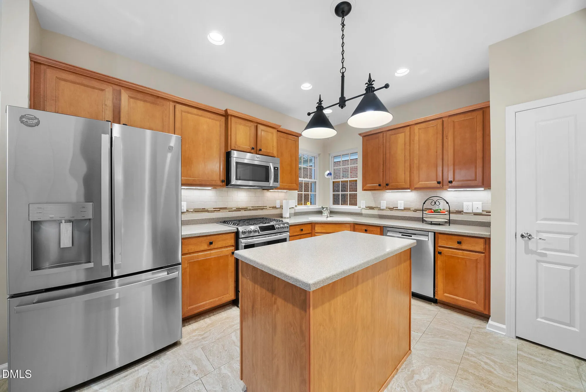 Property Slideshow image 14 of 46 | 105 brookesby ct, Cary, NC, 27519