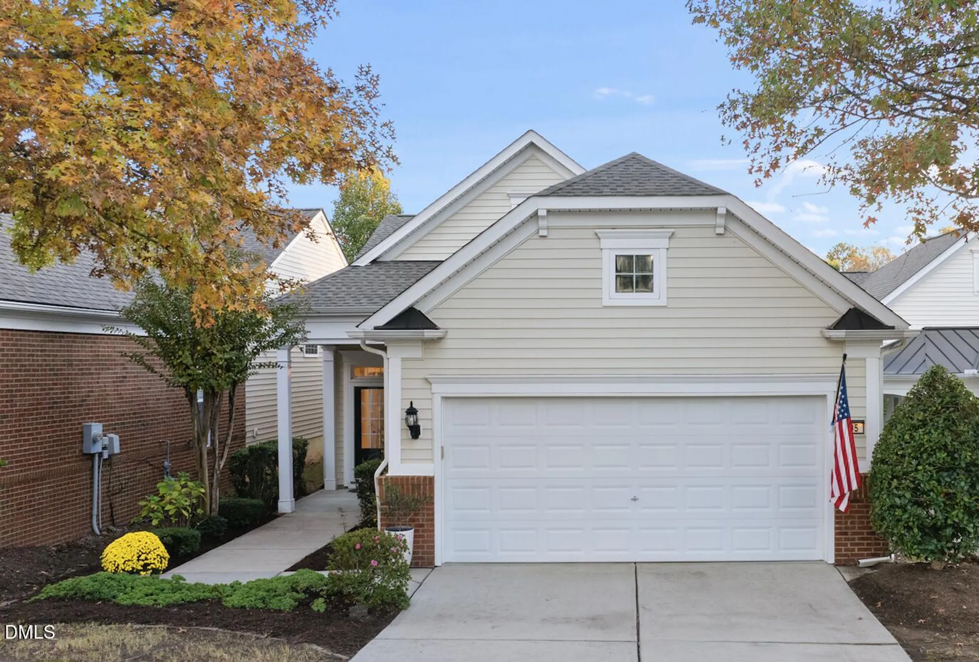 Property Slideshow image 1 of 46 | 105 brookesby ct, Cary, NC, 27519