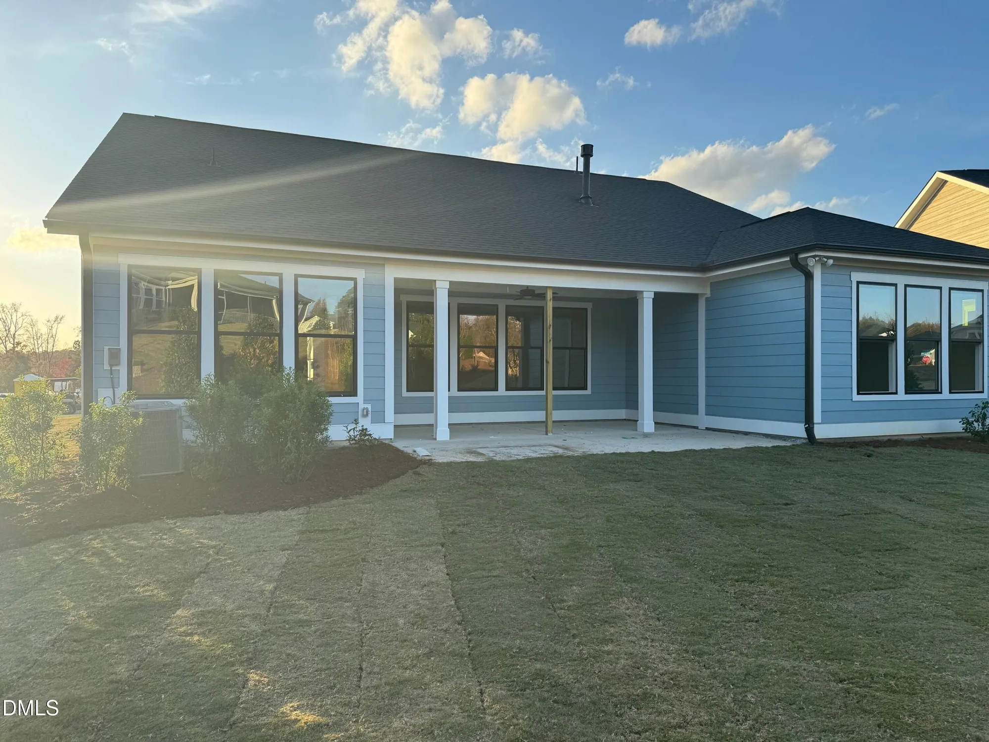 Property Slideshow image 3 of 24 | 93 shady creek way, Fuquay Varina, NC, 27526