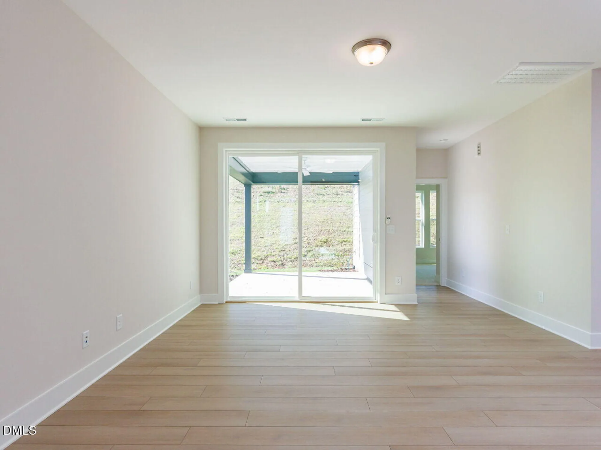 Property Slideshow image 3 of 32 | 76 tantara bnd, Pittsboro, NC, 27312