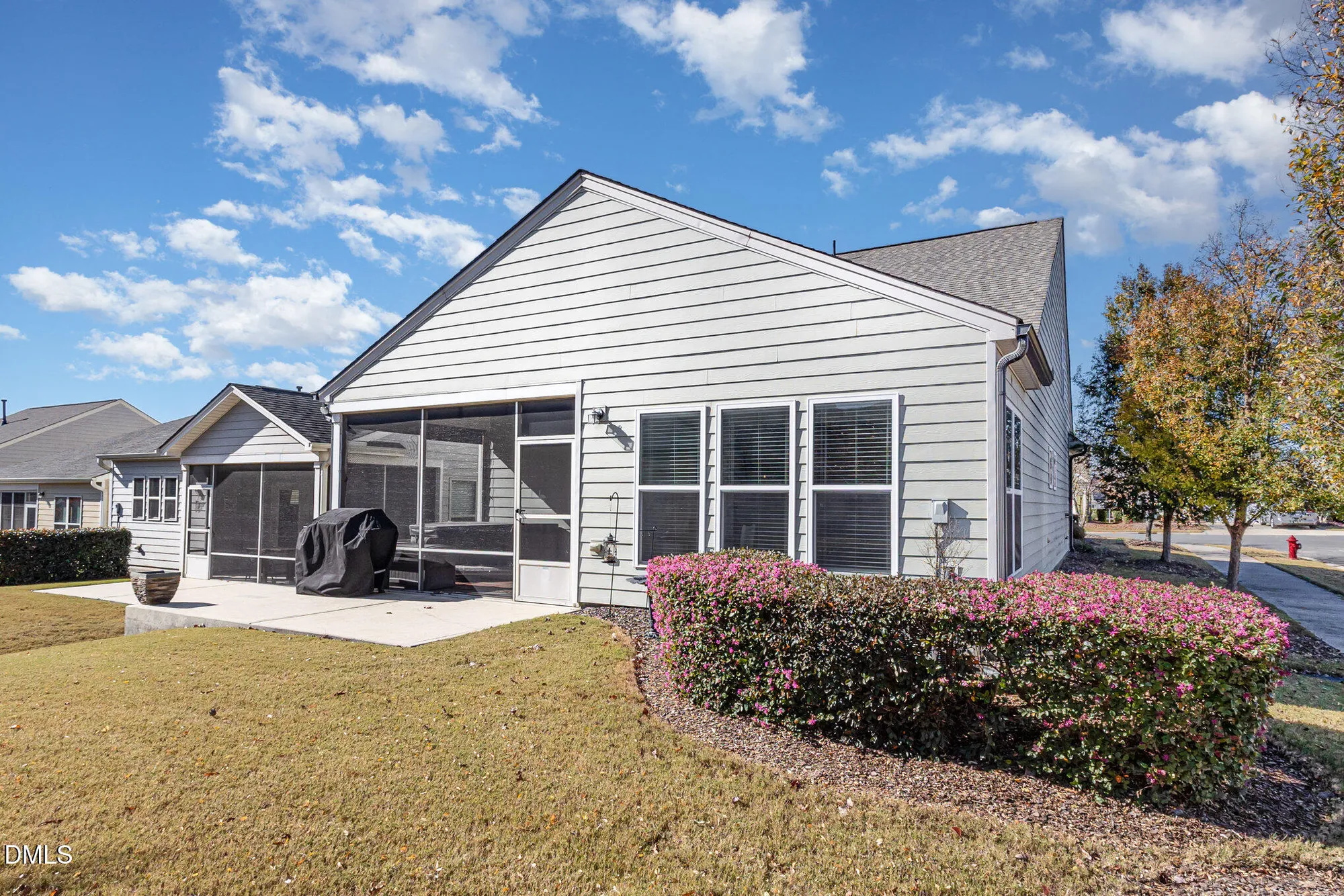 Property Slideshow image 33 of 37 | 1314 clay hill way, Durham, NC, 27703