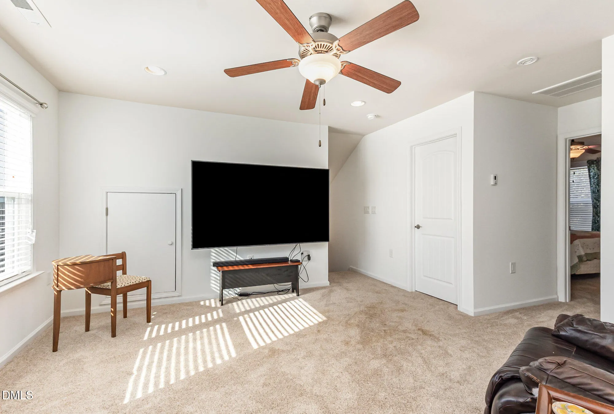 Property Slideshow image 24 of 37 | 1314 clay hill way, Durham, NC, 27703