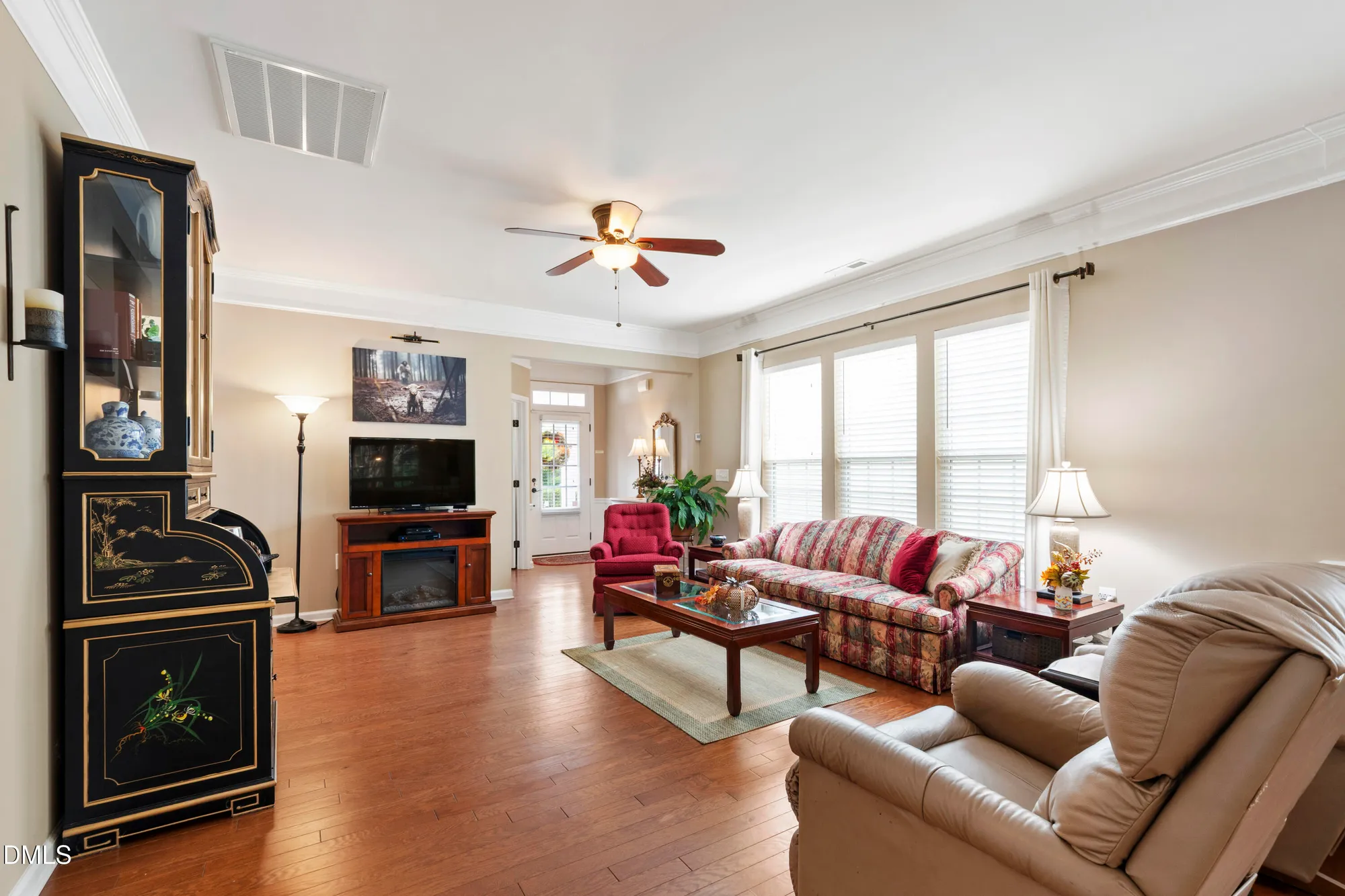 Property Slideshow image 12 of 30 | 727 bradhurst pl, Cary, NC, 27519