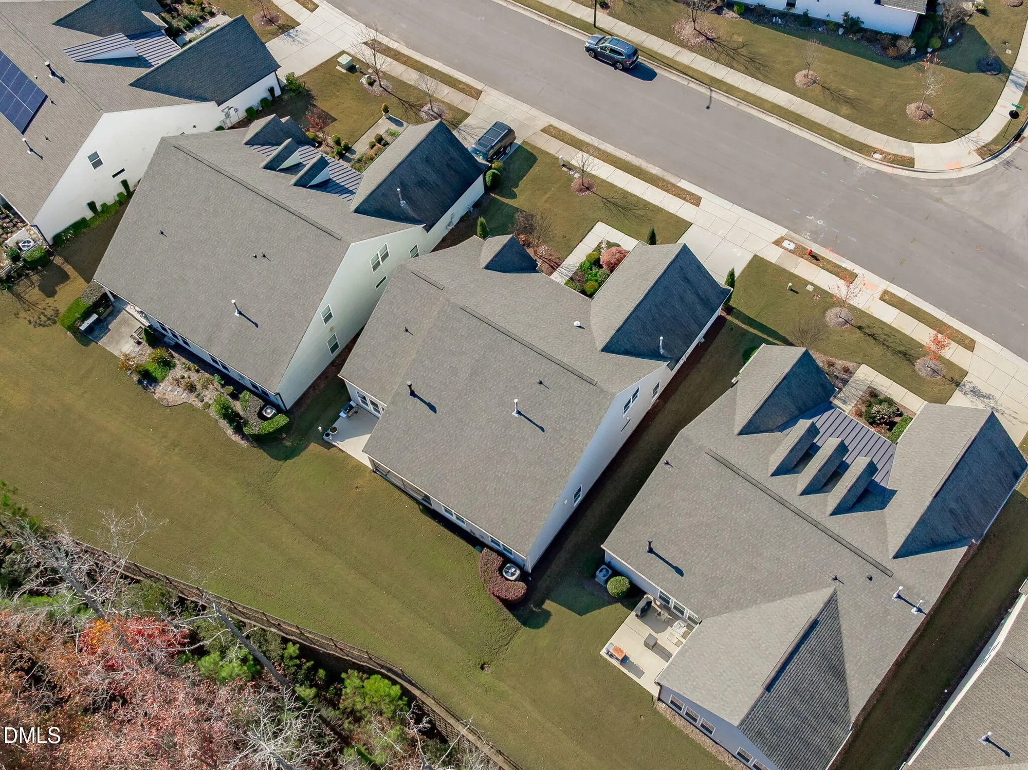 Property Slideshow image 53 of 71 | 303 ibis ln, Durham, NC, 27703