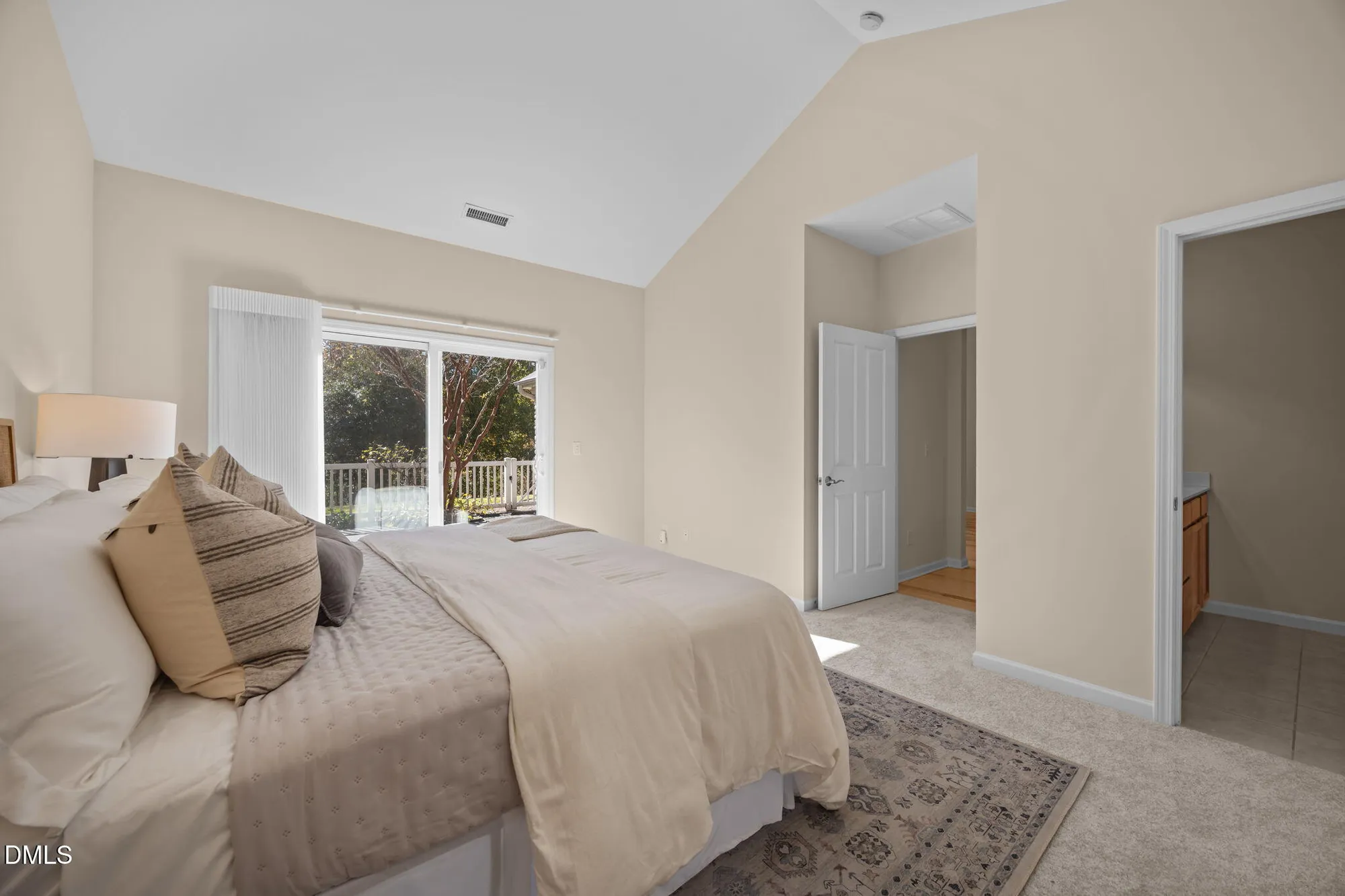 Property Slideshow image 14 of 29 | 5238 niagra dr # 5238, Chapel Hill, NC, 27517