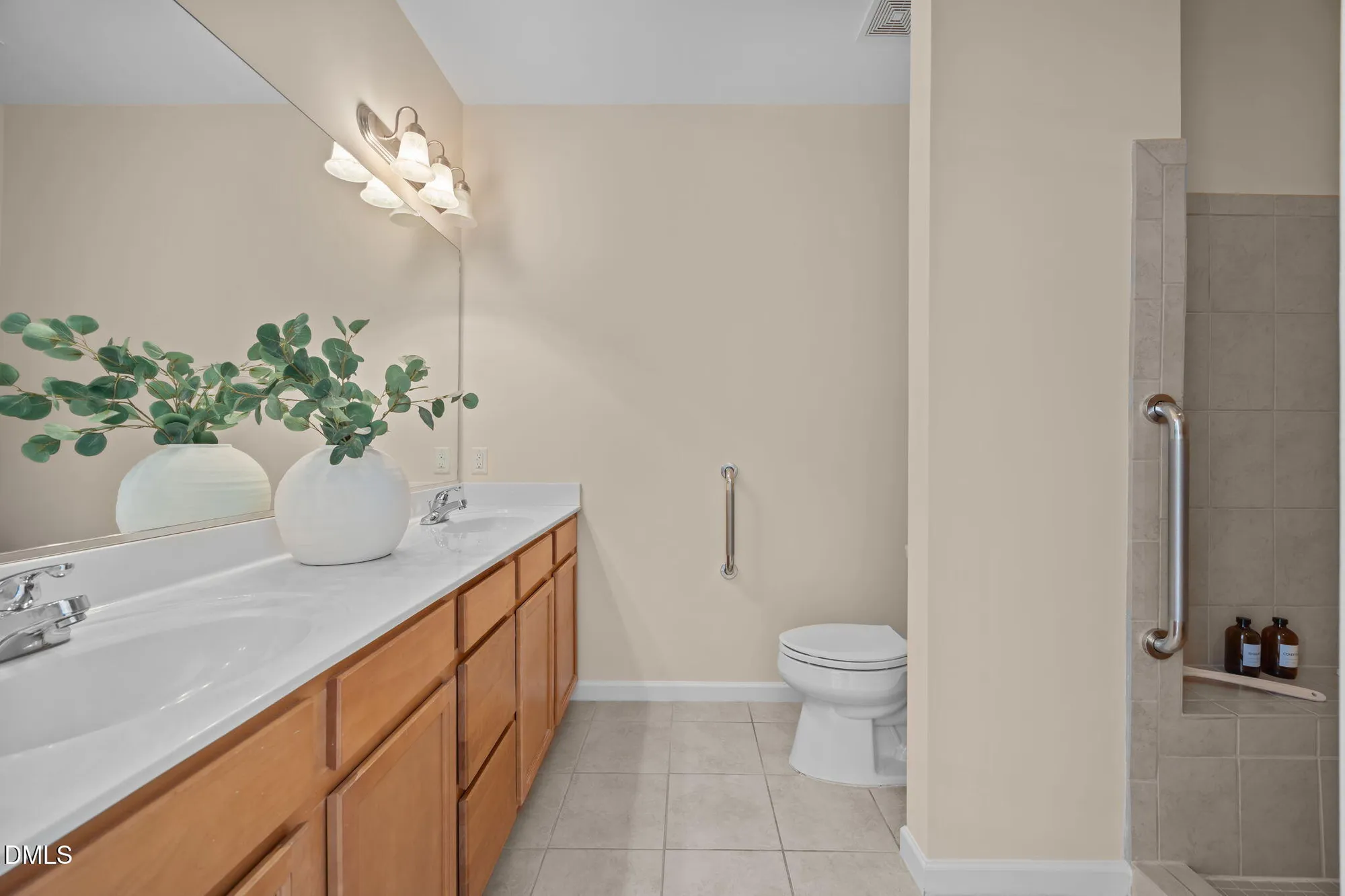 Property Slideshow image 16 of 29 | 5238 niagra dr # 5238, Chapel Hill, NC, 27517