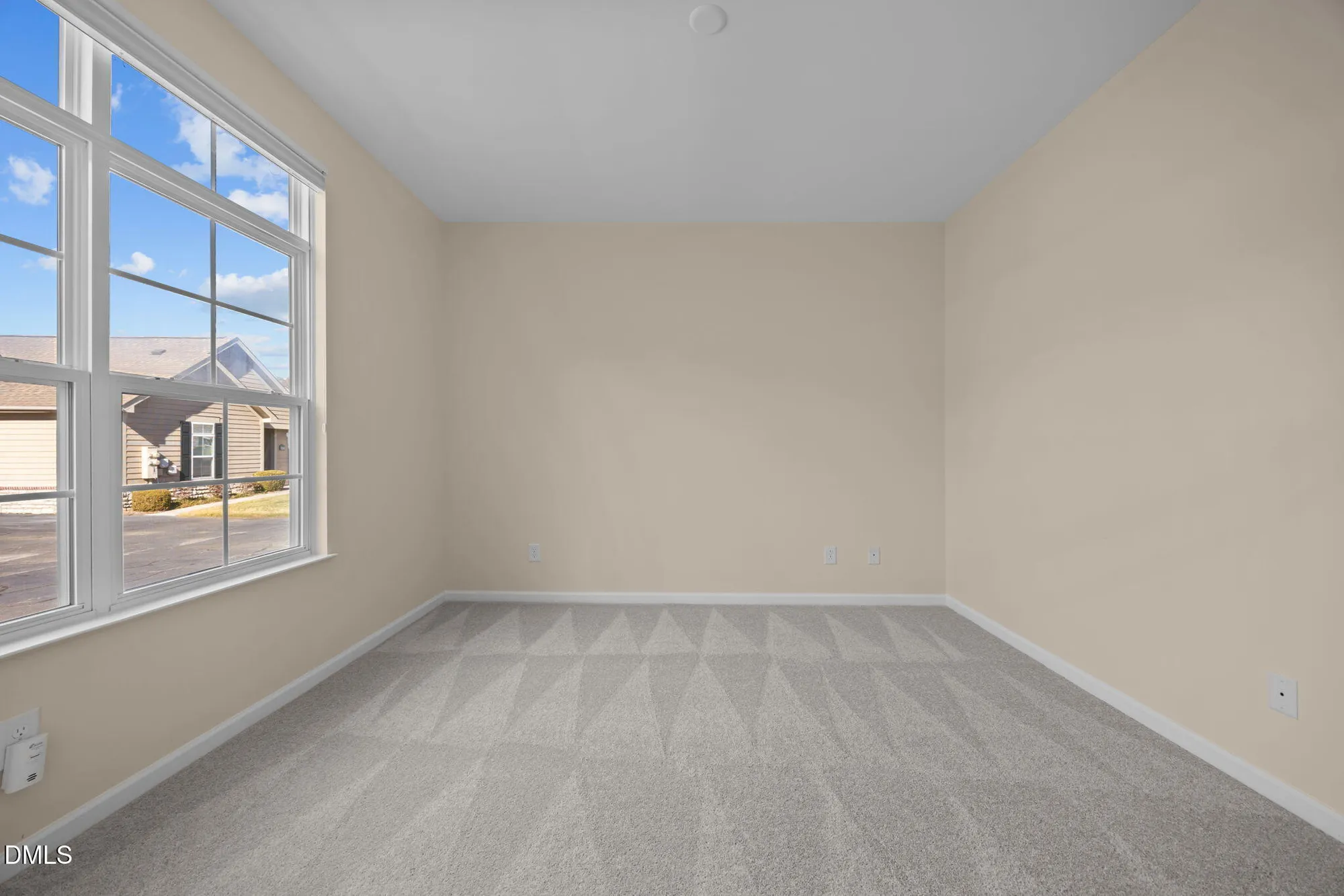 Property Slideshow image 20 of 29 | 5238 niagra dr # 5238, Chapel Hill, NC, 27517