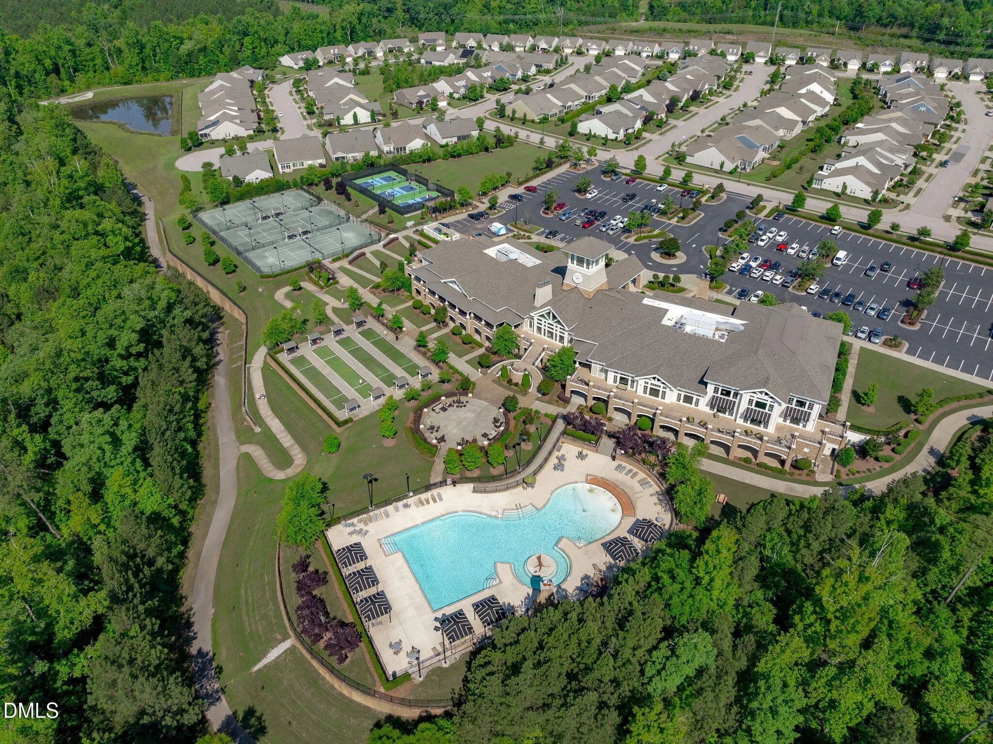 Property Slideshow image 60 of 71 | 303 ibis ln, Durham, NC, 27703