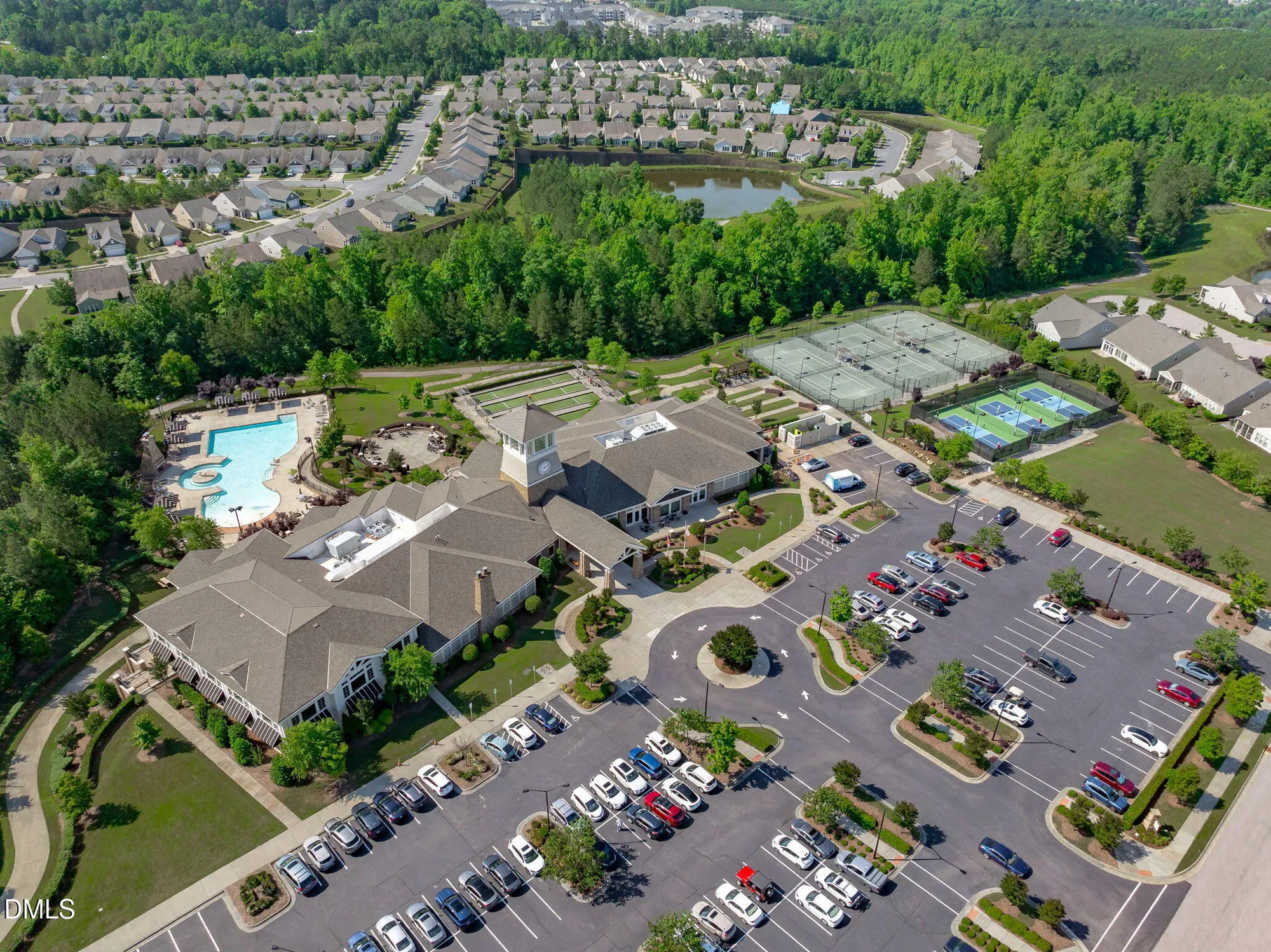 Property Slideshow image 62 of 71 | 303 ibis ln, Durham, NC, 27703