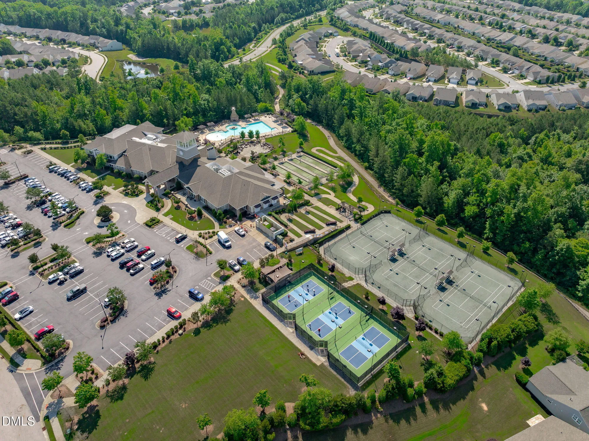 Property Slideshow image 68 of 71 | 303 ibis ln, Durham, NC, 27703