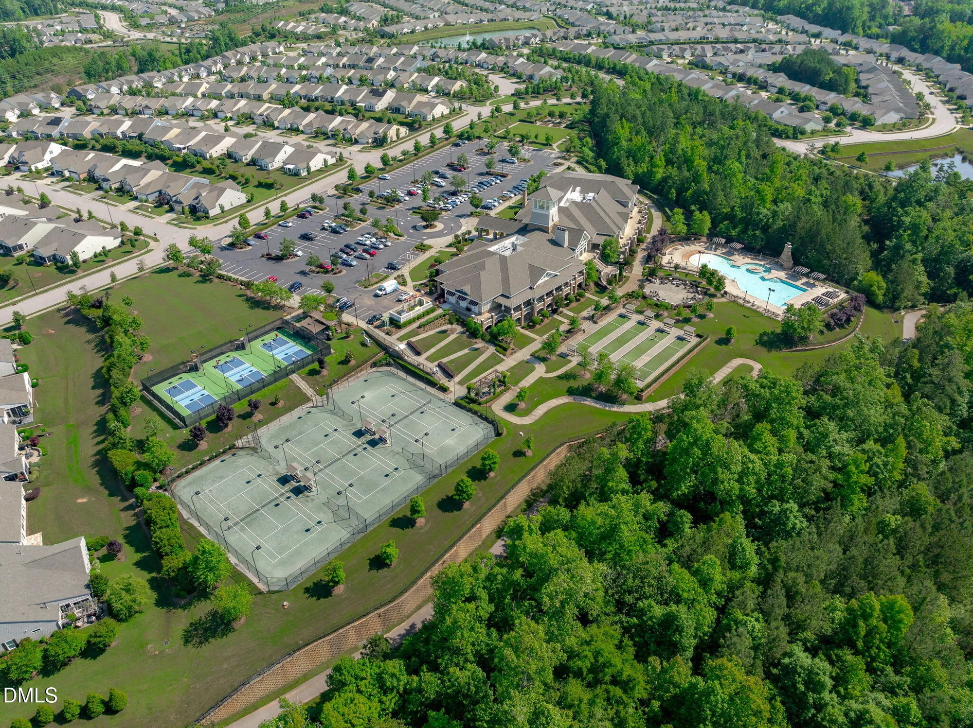 Property Slideshow image 69 of 71 | 303 ibis ln, Durham, NC, 27703