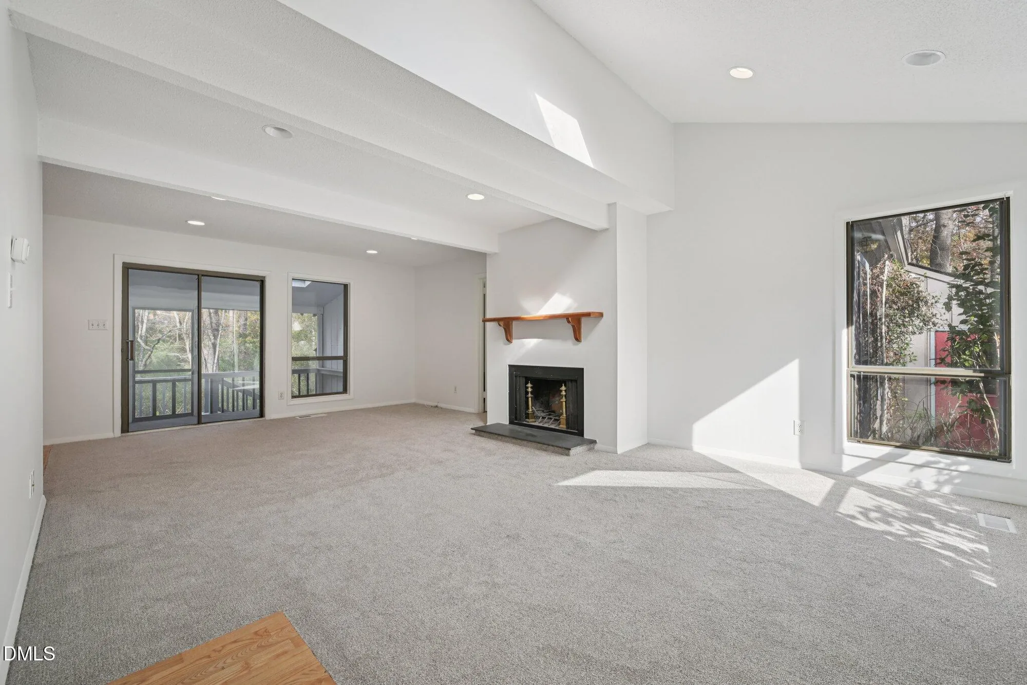 Property Slideshow image 4 of 28 | 49 trestle leaf, Pittsboro, NC, 27312