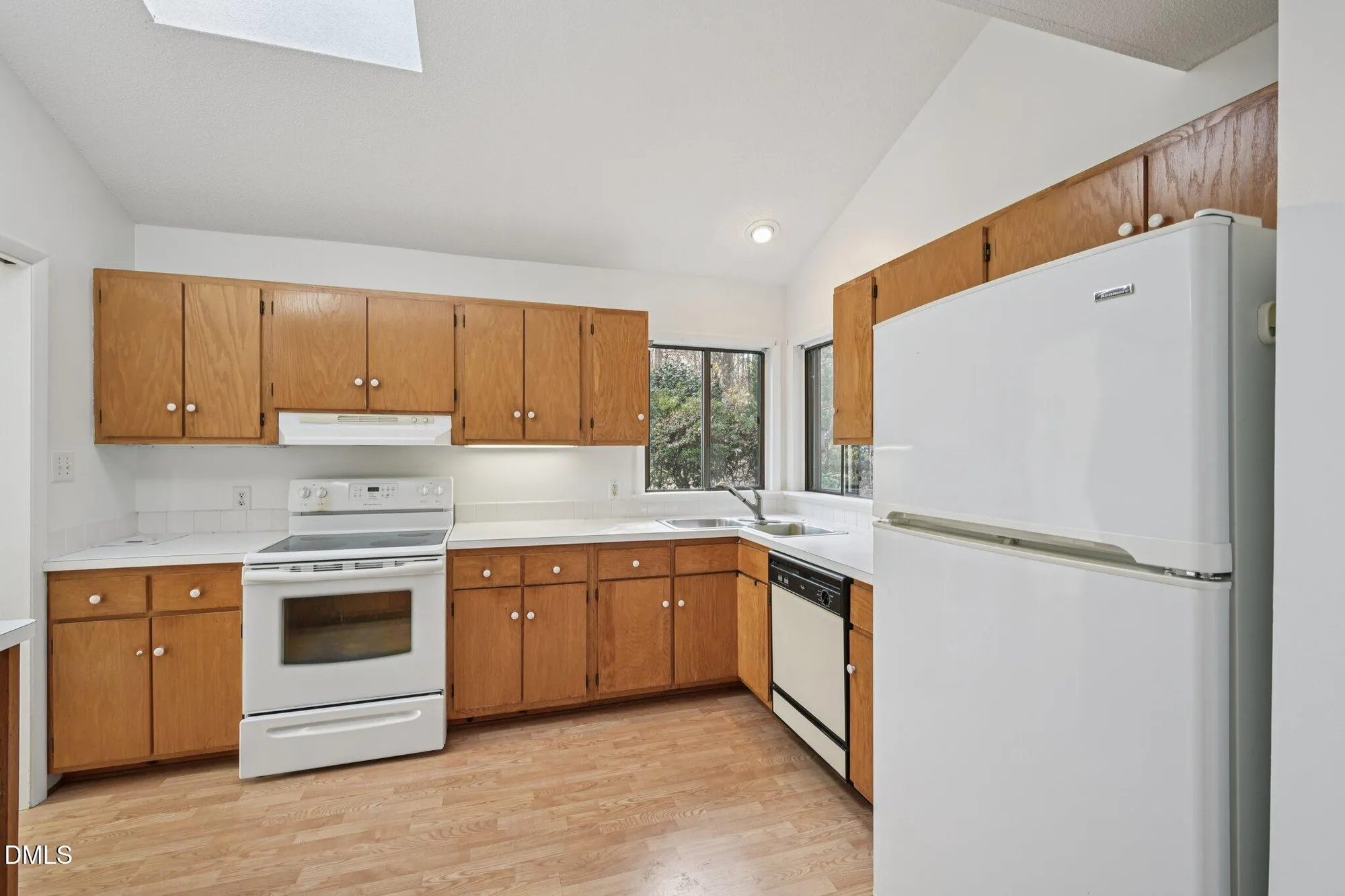 Property Slideshow image 12 of 28 | 49 trestle leaf, Pittsboro, NC, 27312