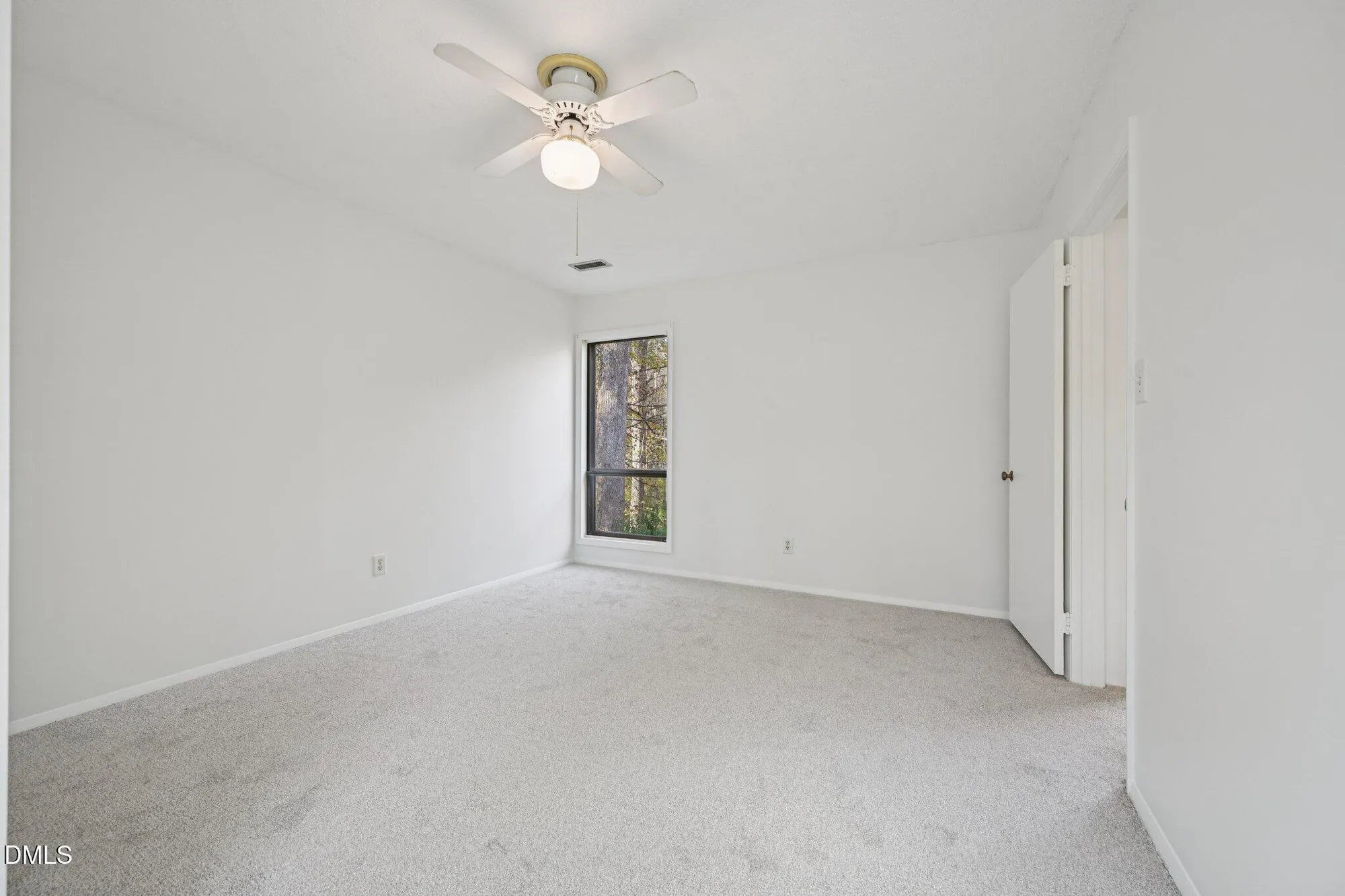 Property Slideshow image 20 of 28 | 49 trestle leaf, Pittsboro, NC, 27312