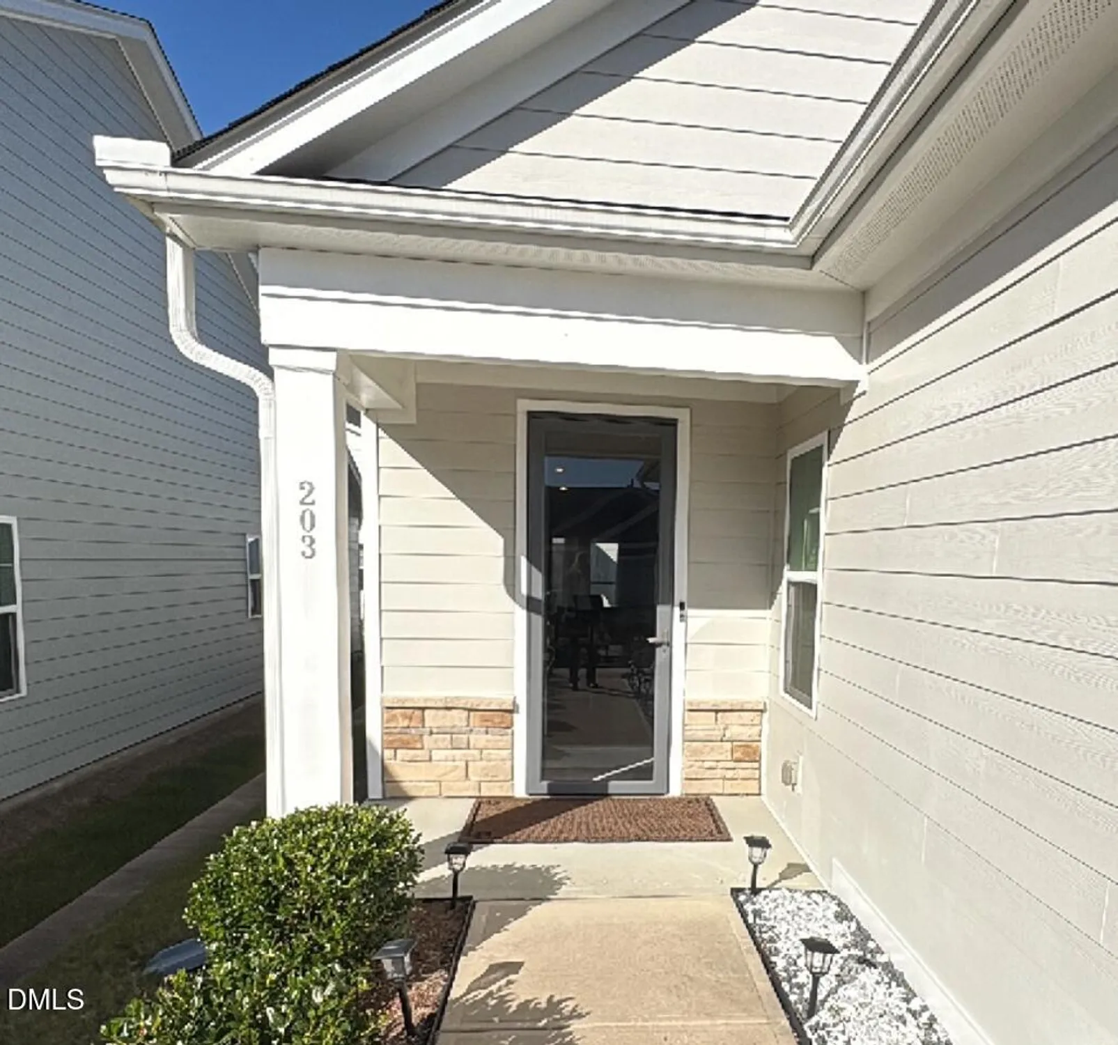 Property Slideshow image 2 of 5 | 203 maroon ct, Raleigh, NC, 27610