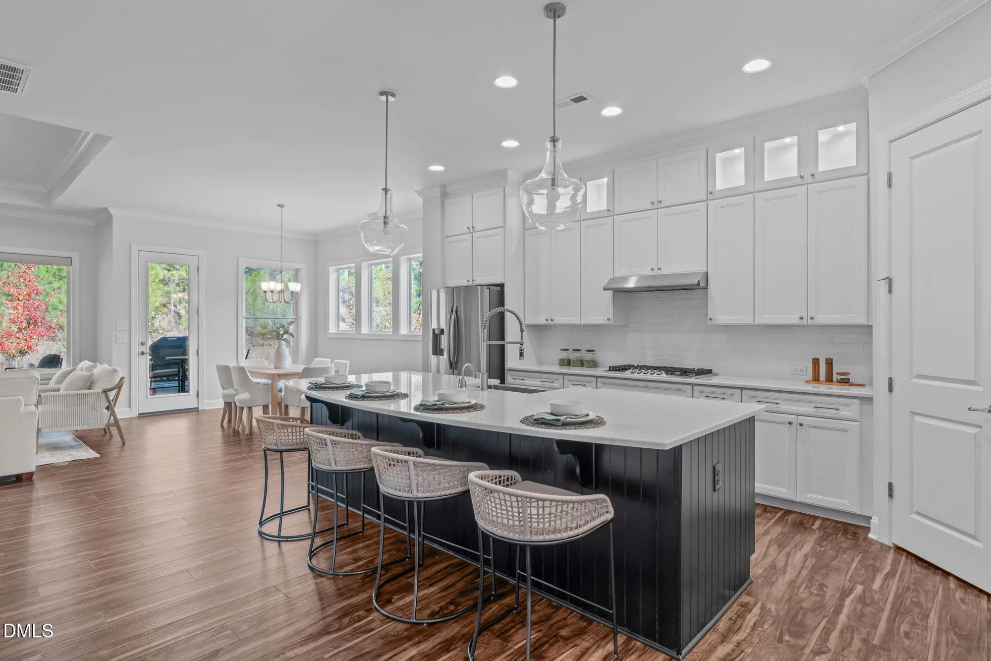 Property Slideshow image 9 of 63 | 616 middleton pl, Chapel Hill, NC, 27516