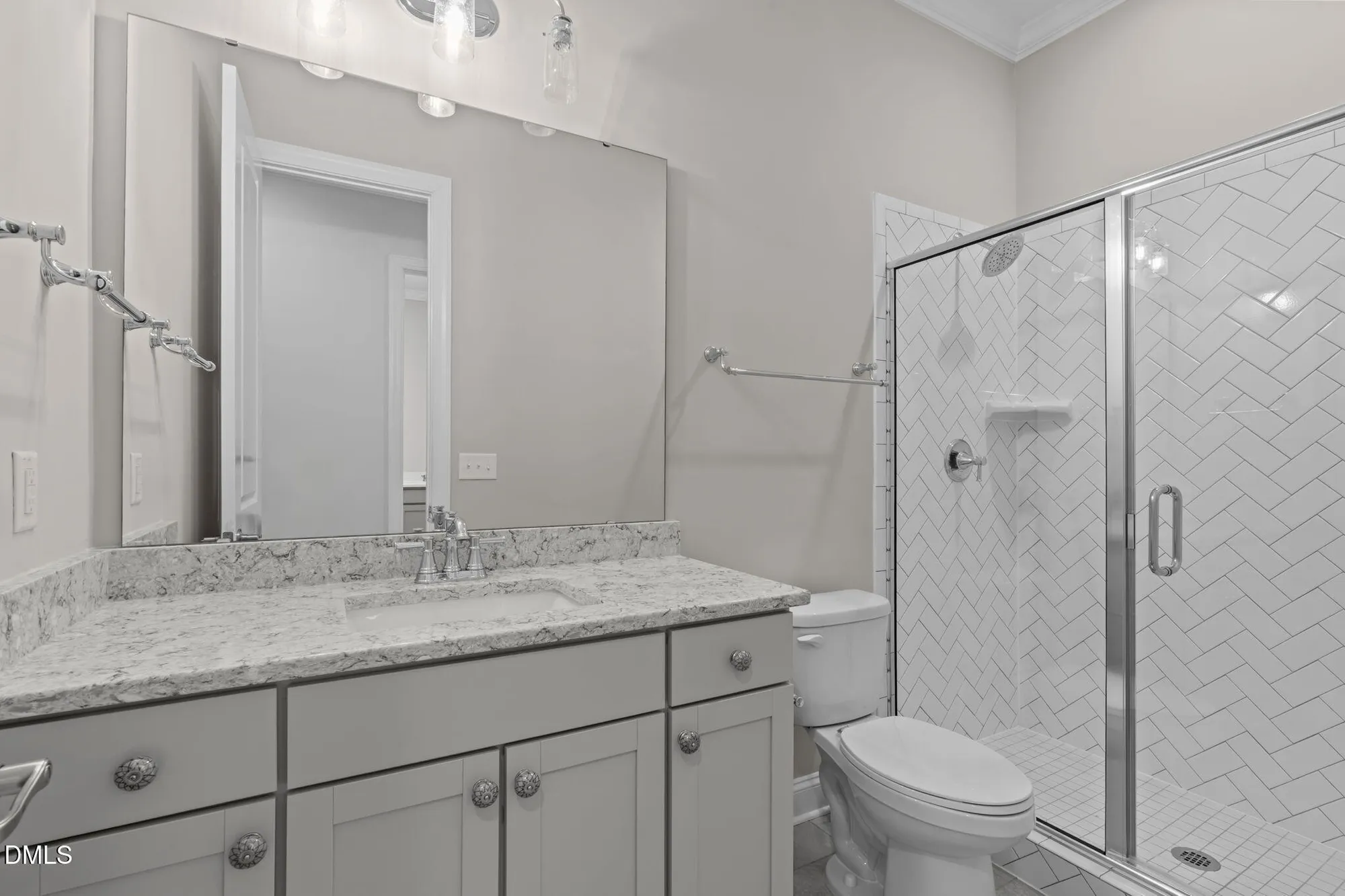 Property Slideshow image 36 of 63 | 616 middleton pl, Chapel Hill, NC, 27516