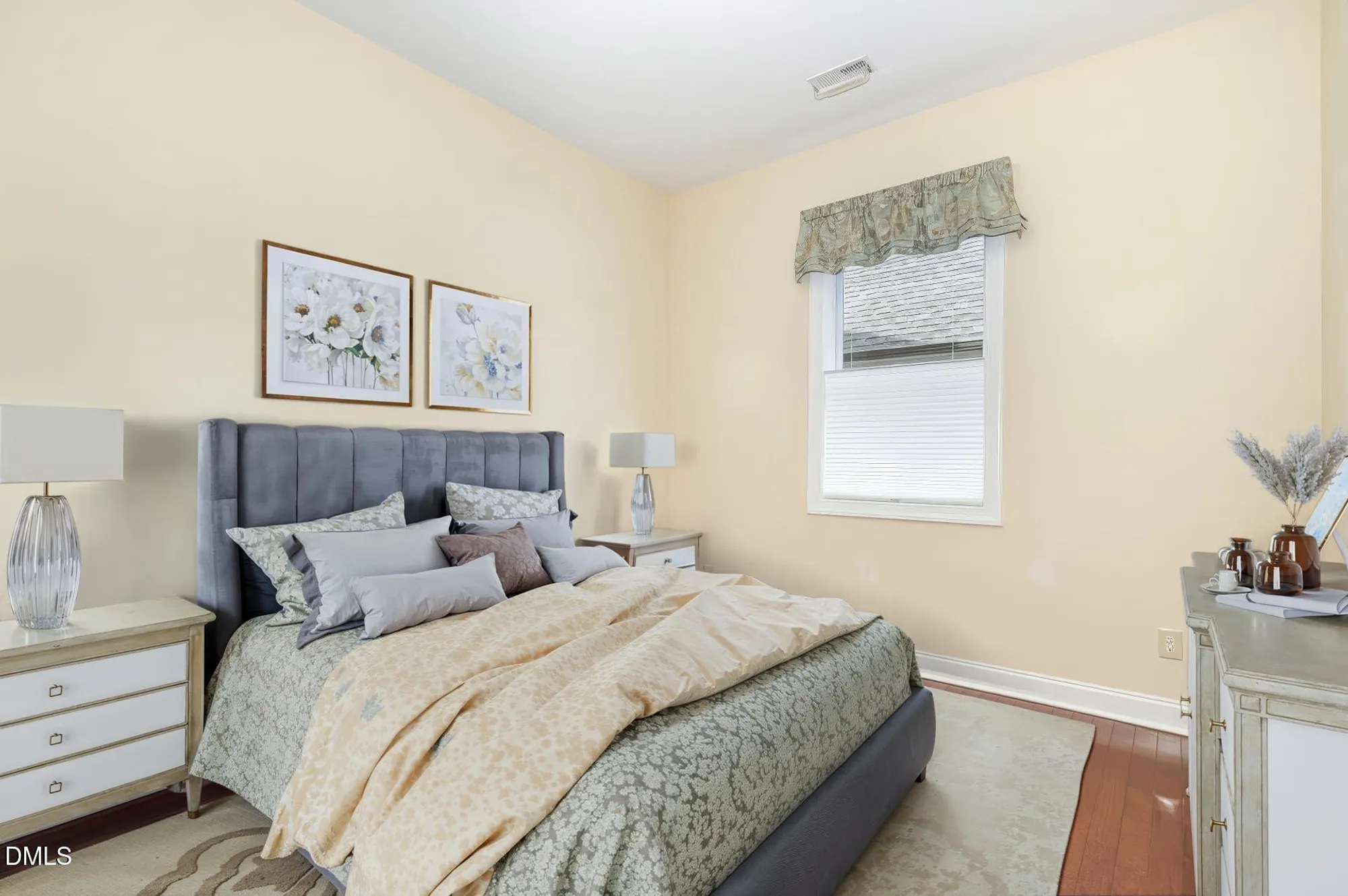 Property Slideshow image 31 of 56 | 105 coventry ln, Chapel Hill, NC, 27516