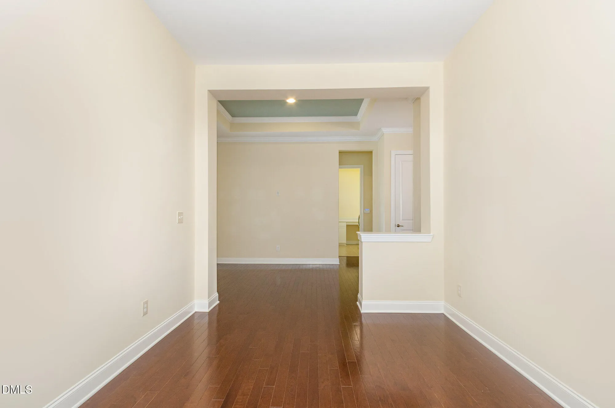 Property Slideshow image 9 of 56 | 105 coventry ln, Chapel Hill, NC, 27516