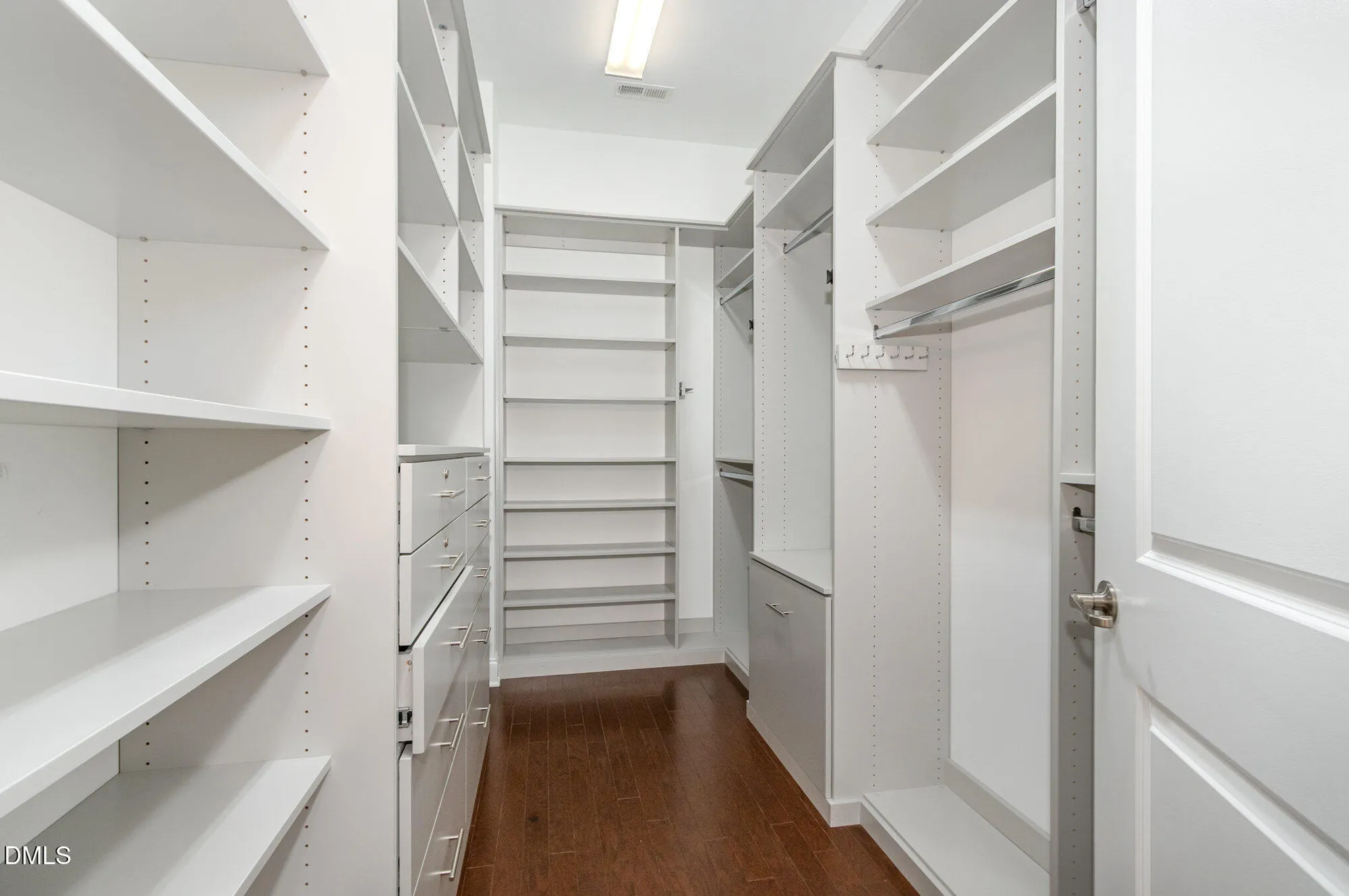 Property Slideshow image 28 of 56 | 105 coventry ln, Chapel Hill, NC, 27516